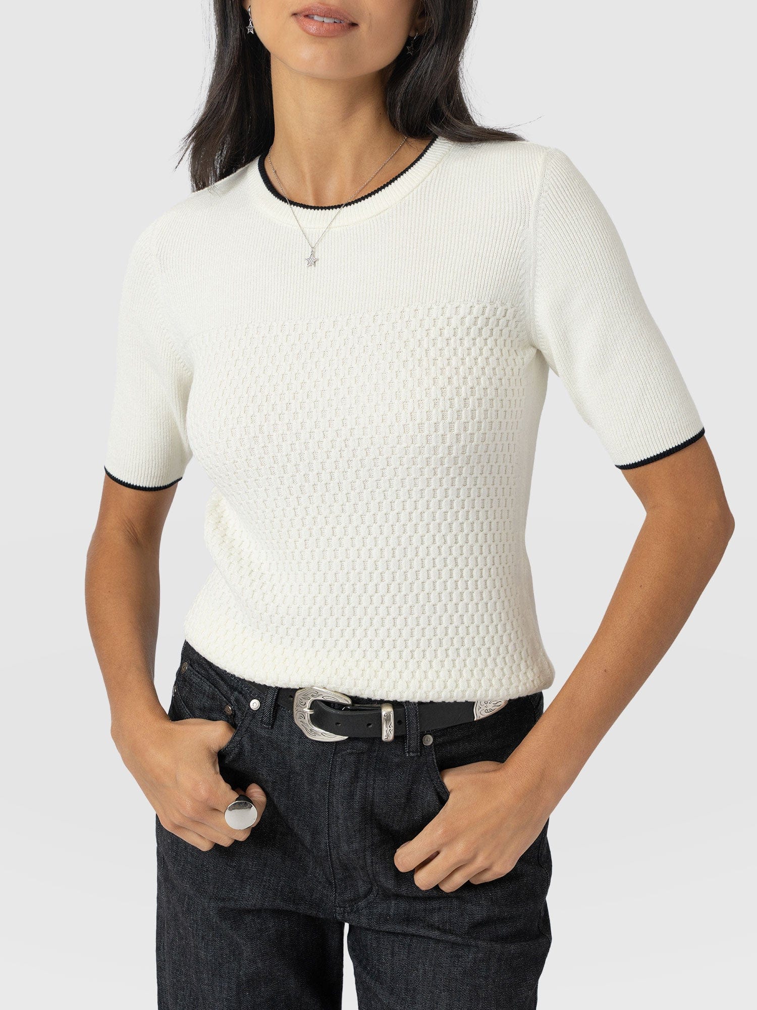 Honeycomb Short Sleeve Knit - Cream - Women's Knitwears | Saint + Sofia? EU