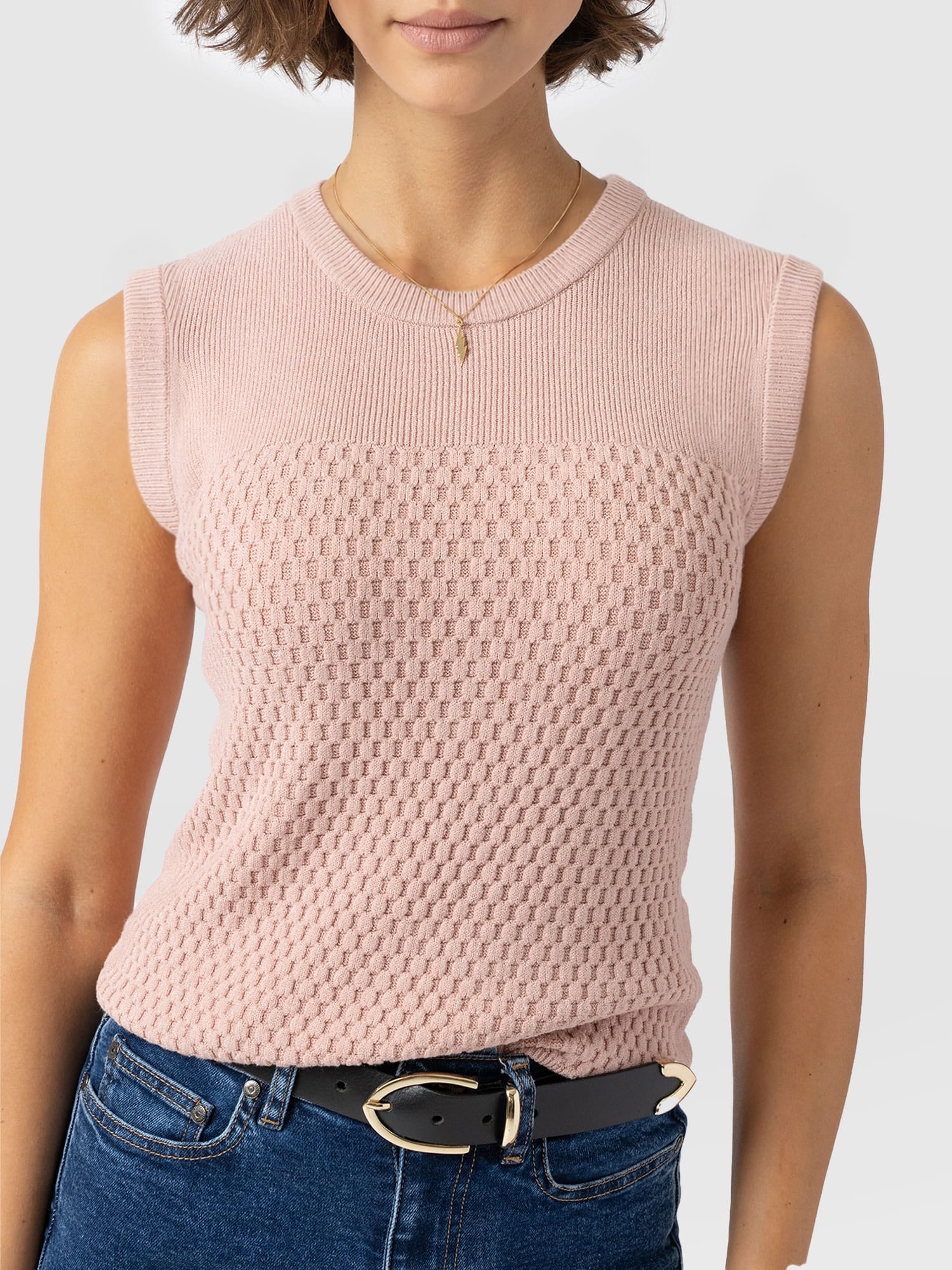 Honeycomb Sleeveless Rib Knit - Pale Pink - Women's Knitwears | Saint and Sofia® EU