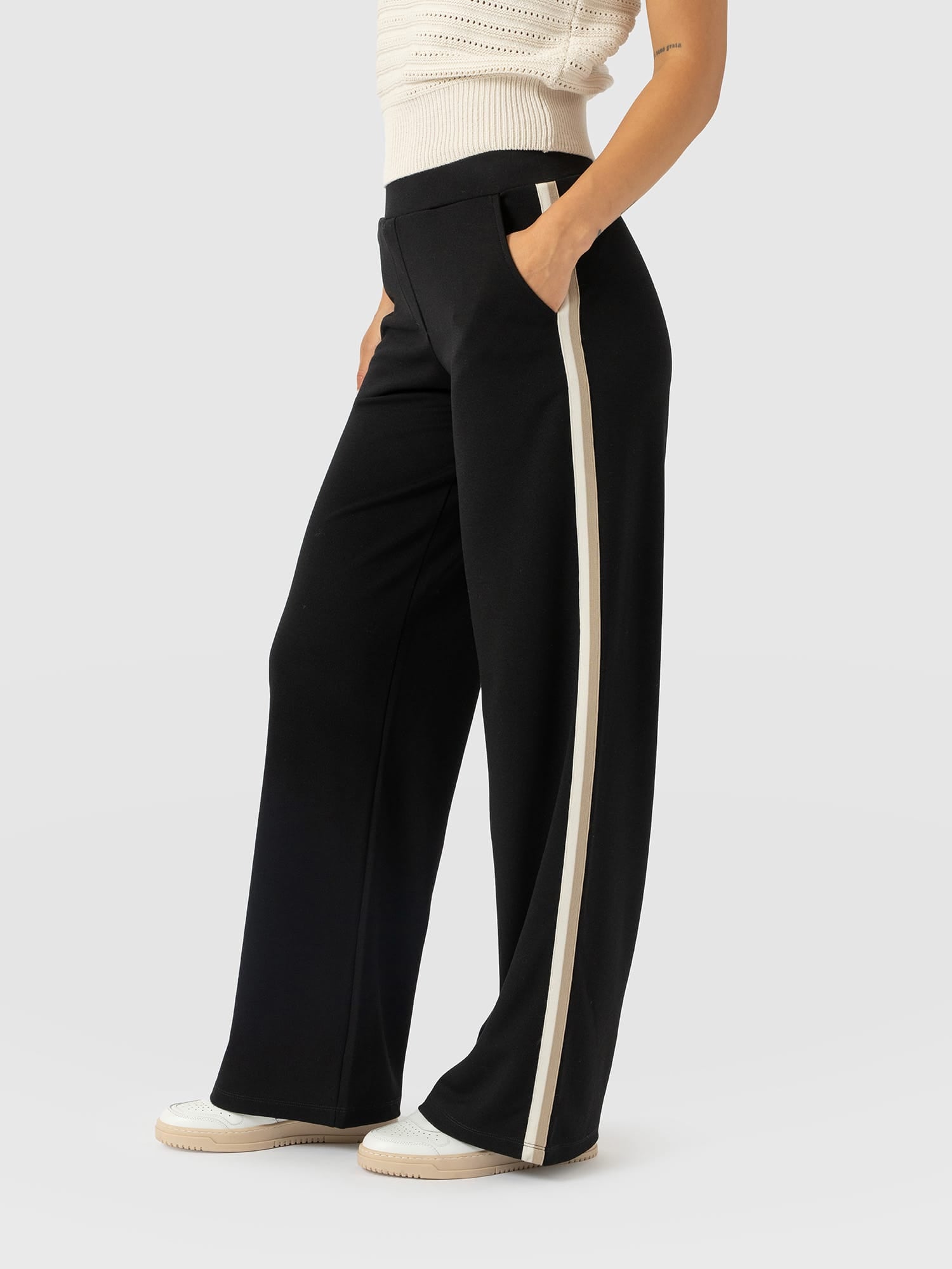 Hoxton Straight Leg Pant - Black - Cream/Beige Stripe - Women's Trousers | Saint and Sofia® EU