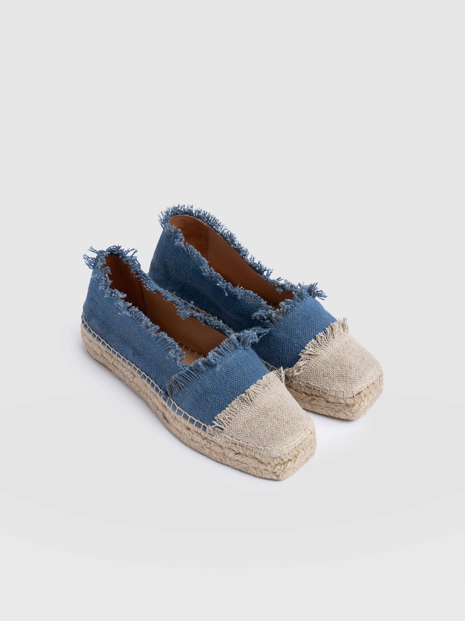 Ivy Frayed Espadrille Pumps - Blue - Women's Sandalss | Saint + Sofia® EU