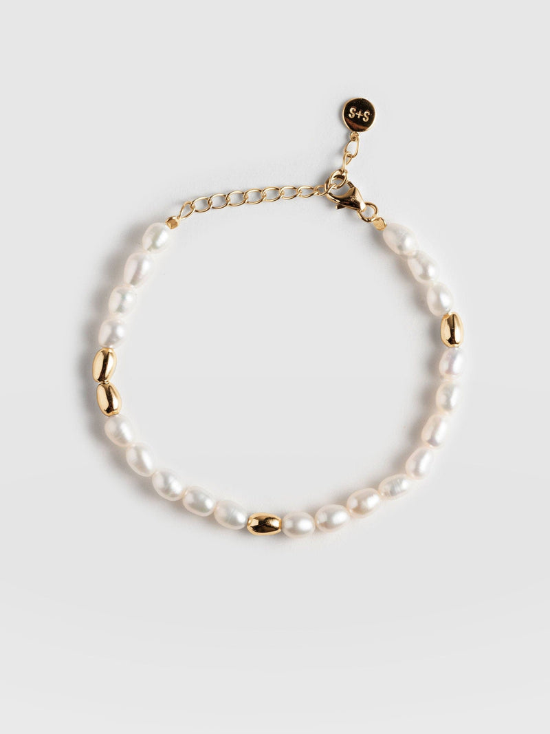 Jacqueline Pearl Bracelet Gold - Women's Jewellery |  Saint + Sofia® EU