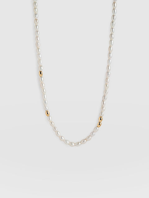 Jacqueline Pearl Necklace Gold - Women's Jewellery |  Saint + Sofia® EU