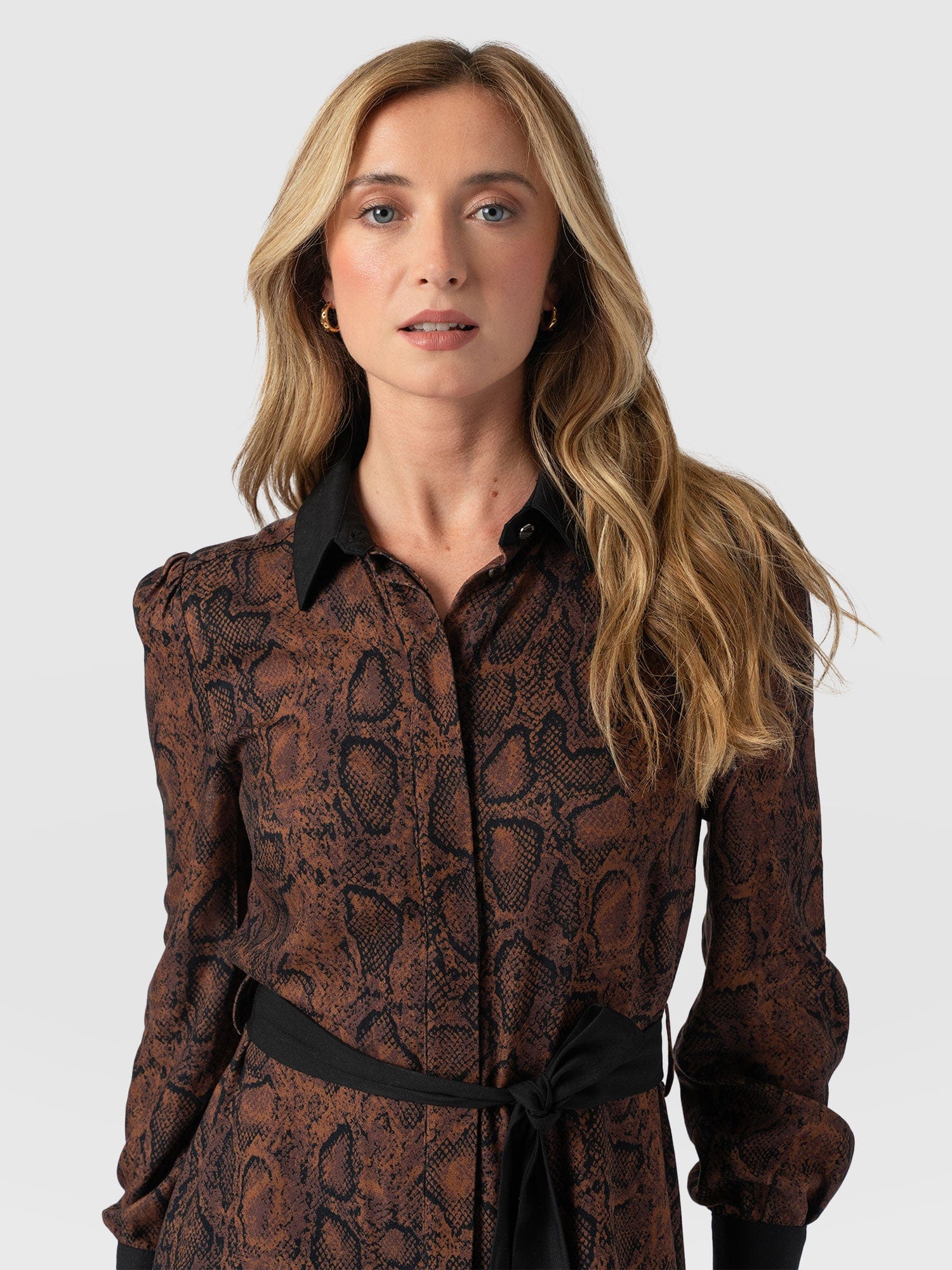Jacqueline Shirt Dress Brown Snake - Women's Dresses | Saint + Sofia® EU