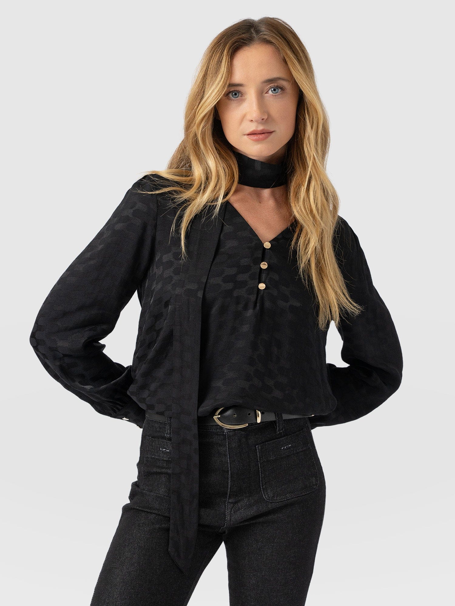 Joselyn V Neck Blouse - Black Jacquard - Women's Blouses | Saint + Sofia® EU