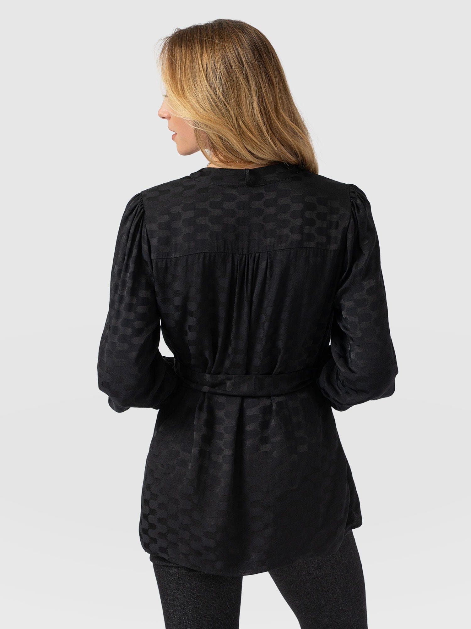 Joselyn V Neck Blouse - Black Jacquard - Women's Blouses | Saint + Sofia® EU
