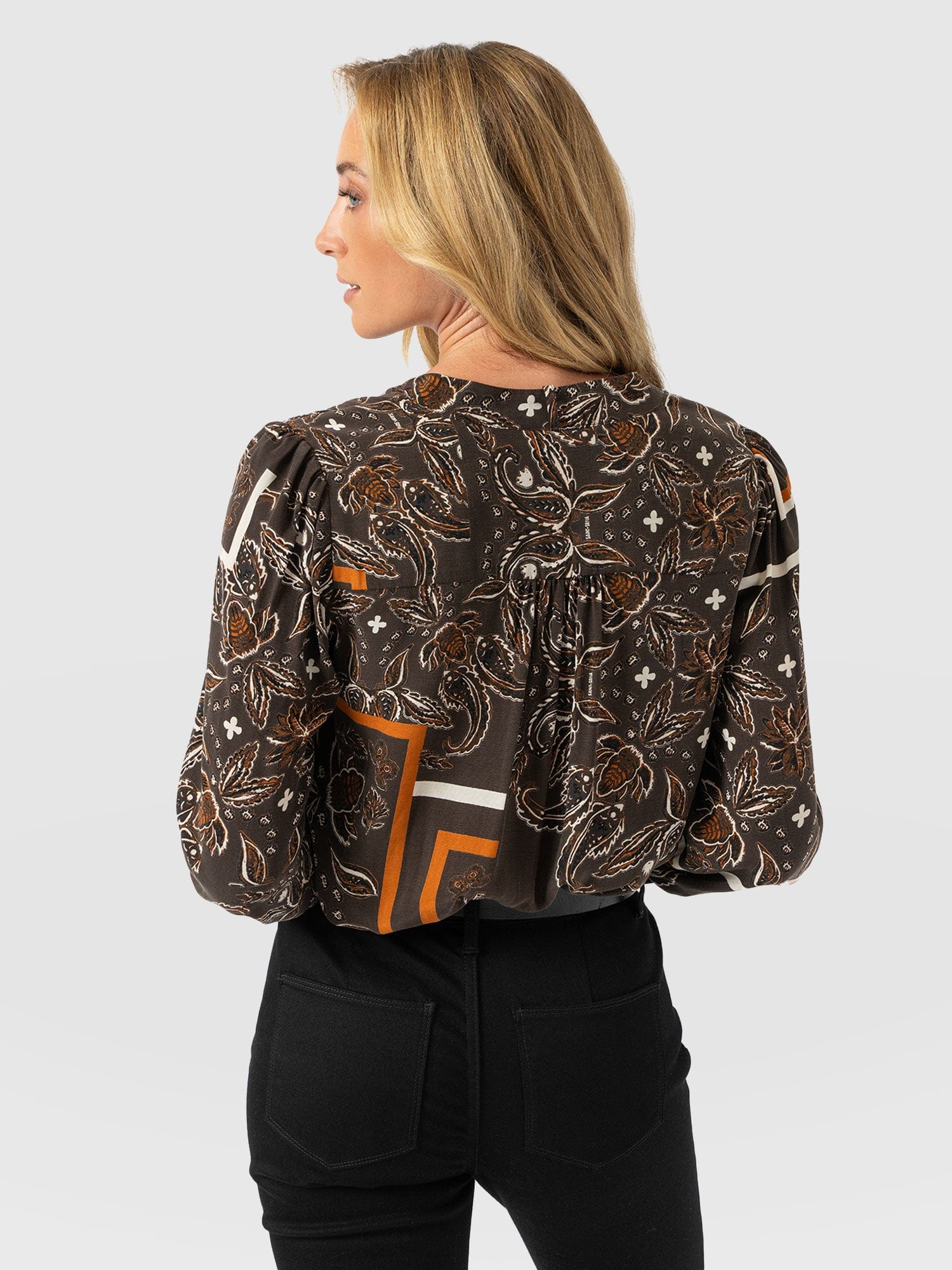Joselyn V Neck Blouse - Brown Paisley - Women's Blouses | Saint + Sofia? EU
