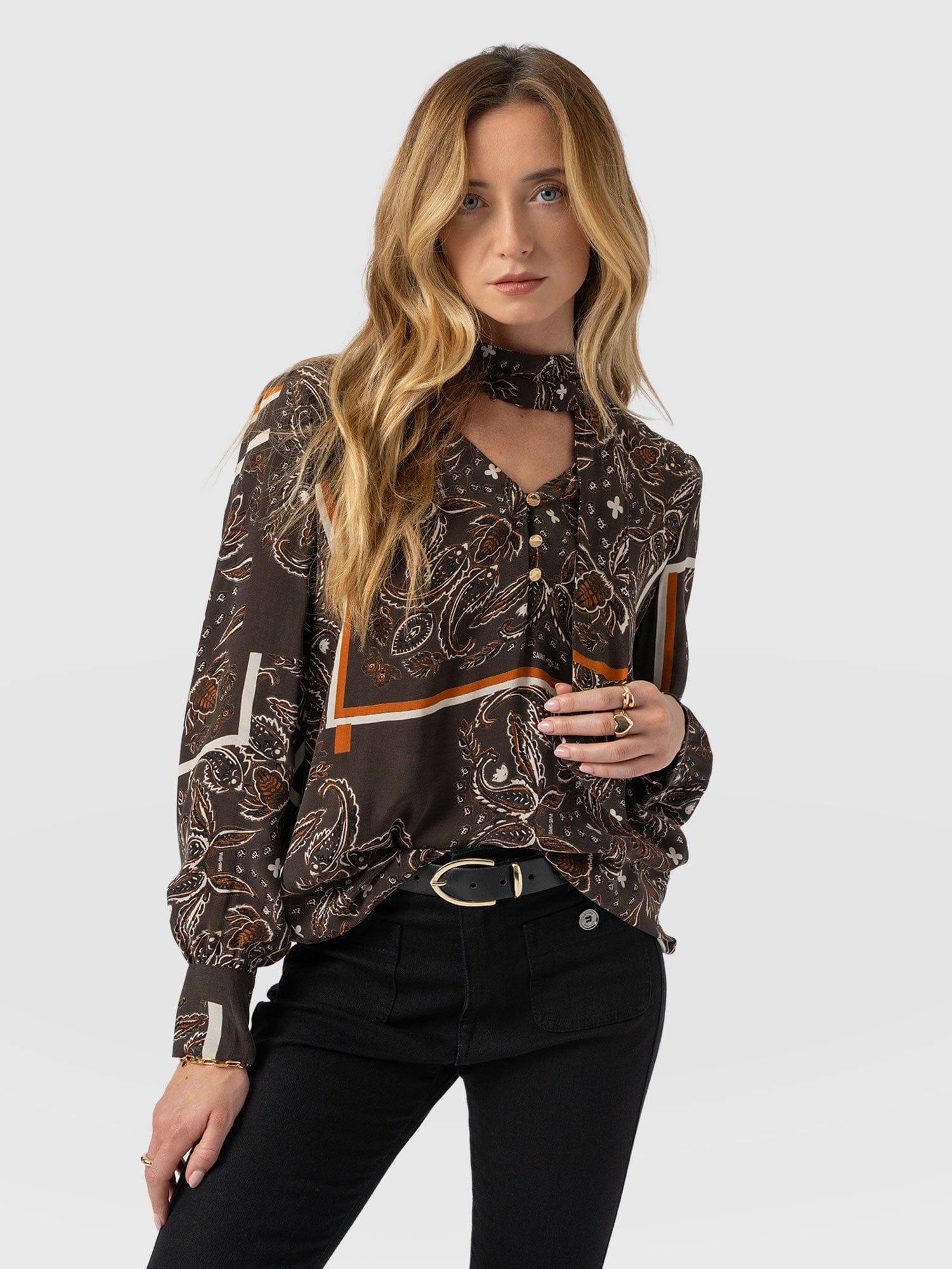 Joselyn V Neck Blouse - Brown Paisley - Women's Blouses | Saint + Sofia? EU