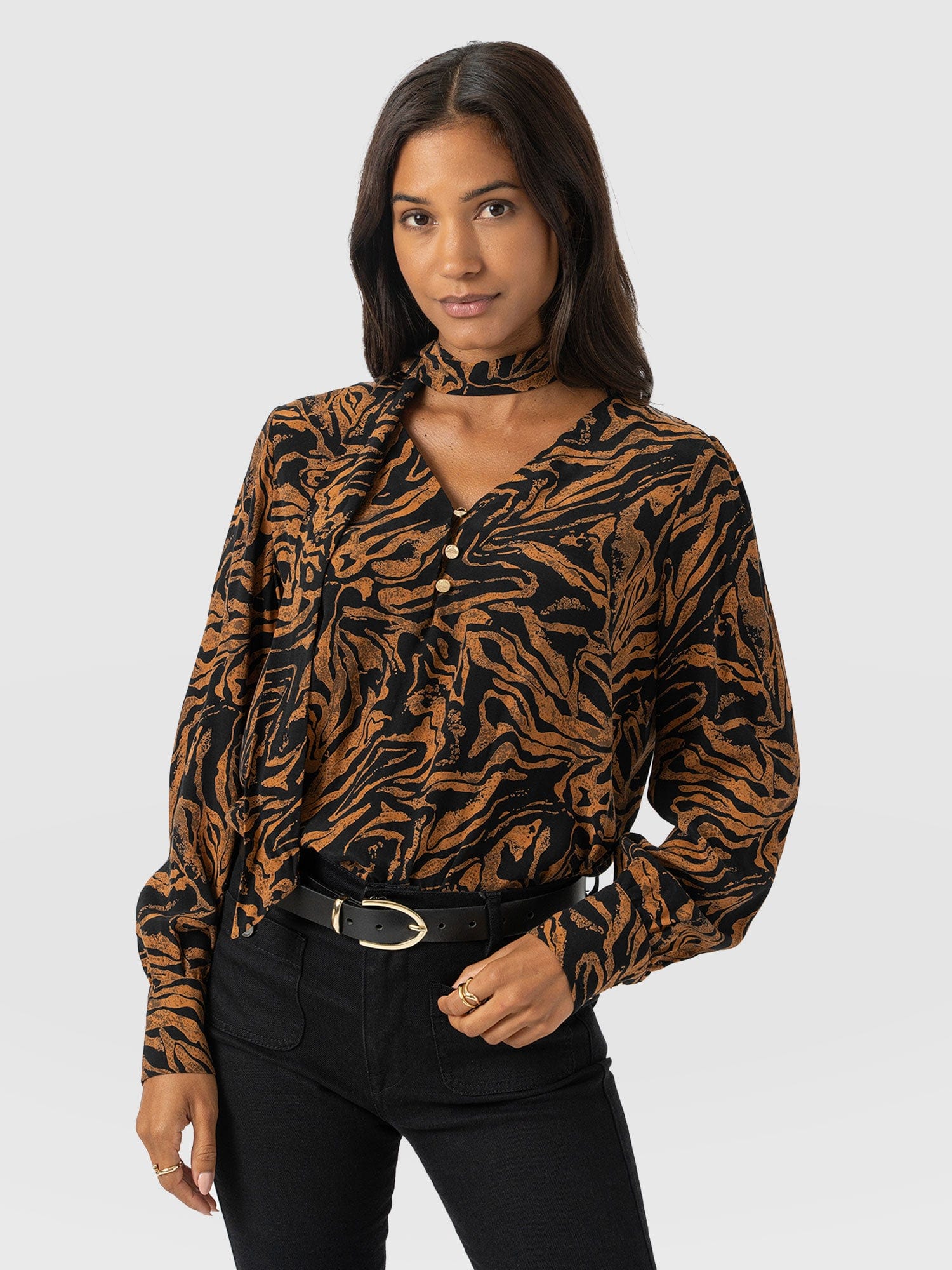 Joselyn V Neck Blouse - Brown Zebra - Women's Blouses | Saint + Sofia® EU