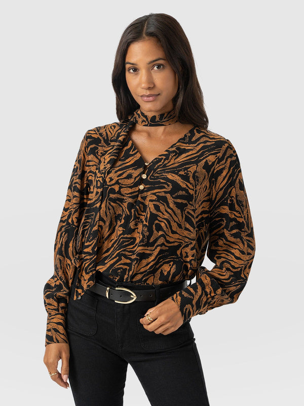 Joselyn V Neck Blouse - Brown Zebra - Women's Blouses | Saint + Sofia® EU