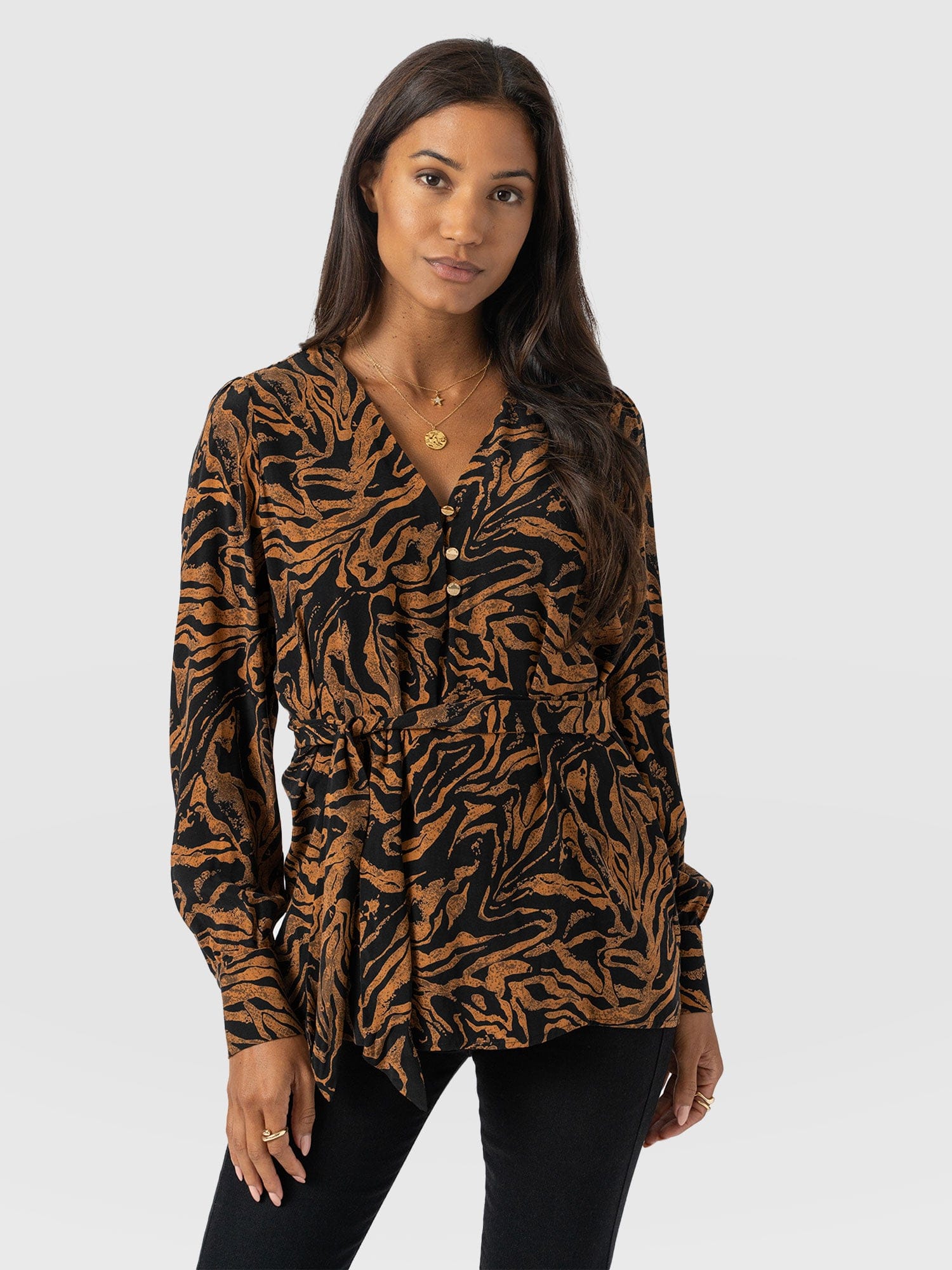 Joselyn V Neck Blouse - Brown Zebra - Women's Blouses | Saint + Sofia® EU