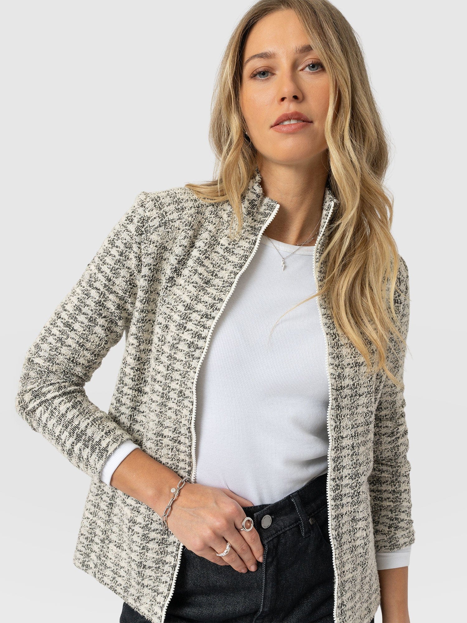 Keller Jacket - Cream Boucle - Women's Jackets | Saint + Sofia® EU
