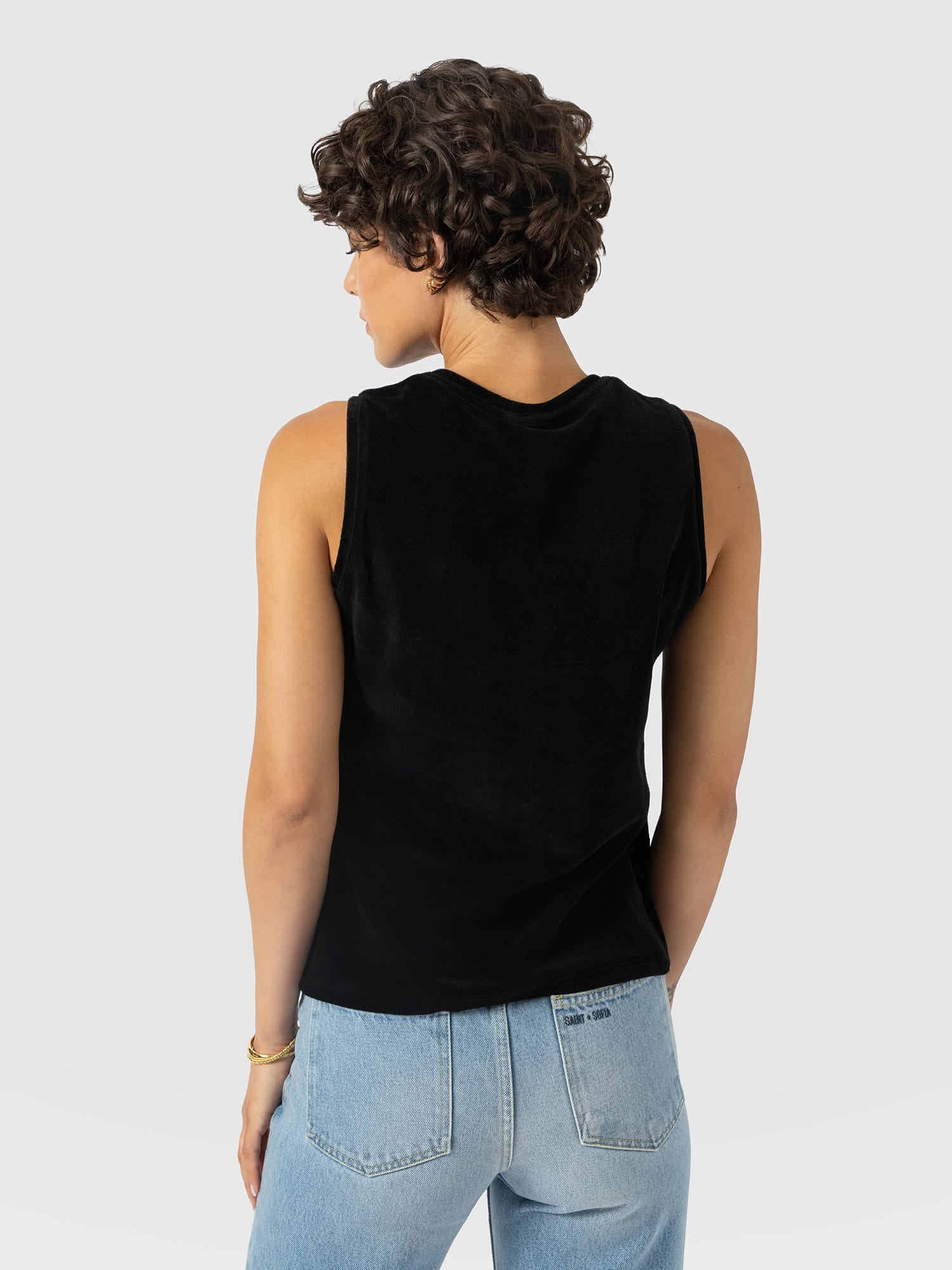 Keller Vest - Black Velvet - Women's T-shirts | Saint and Sofia® EU