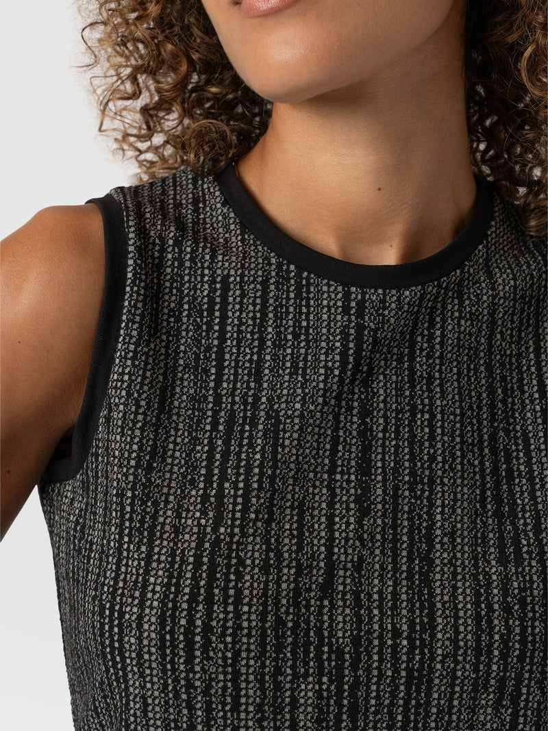 Keller Vest Grey/Black - Women's Vests | Saint + Sofia® EU