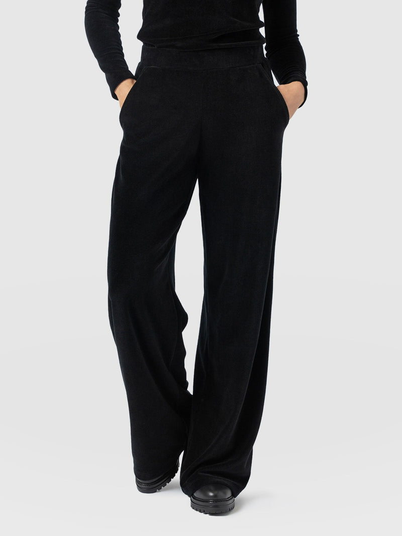 Keller Wide Leg Pant - Black Velvet - Women's Trousers | Saint + Sofia® EU