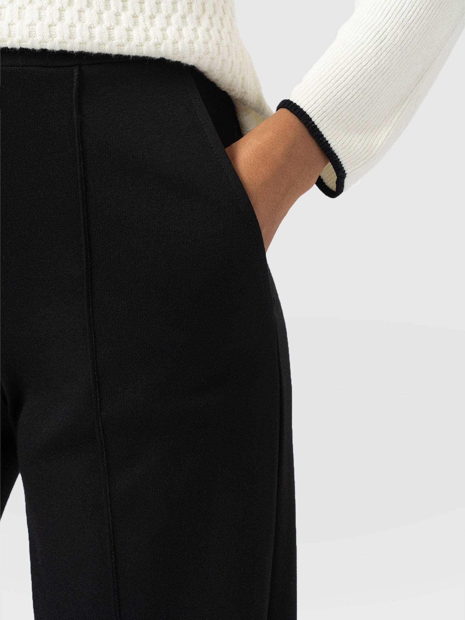 Keller Wide Leg Pant Black - Women's Trousers | Saint + Sofia® EU