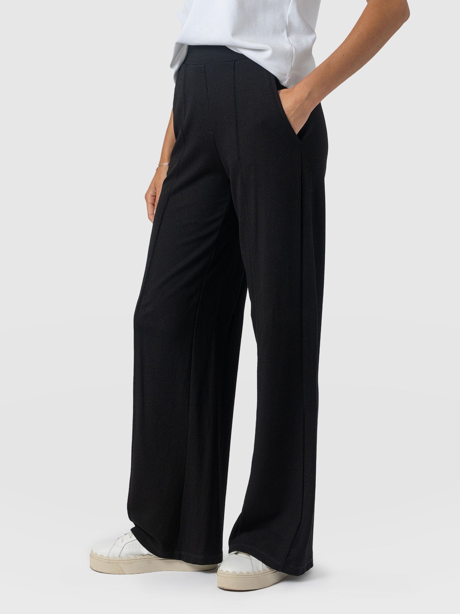 Keller Wide Leg Pant Black - Women's Trousers | Saint + Sofia® EU