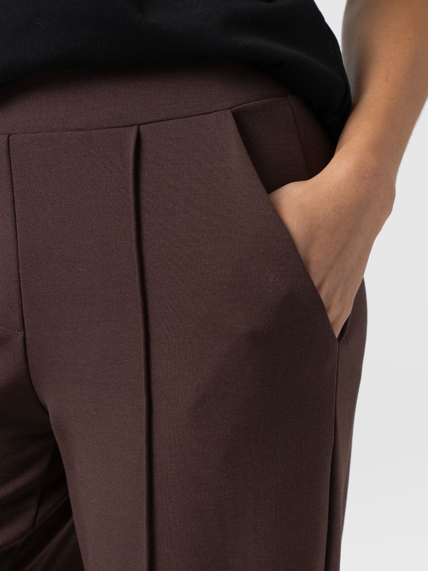 Keller Wide Leg Pant - Brown - Women's Trousers | Saint + Sofia® EU