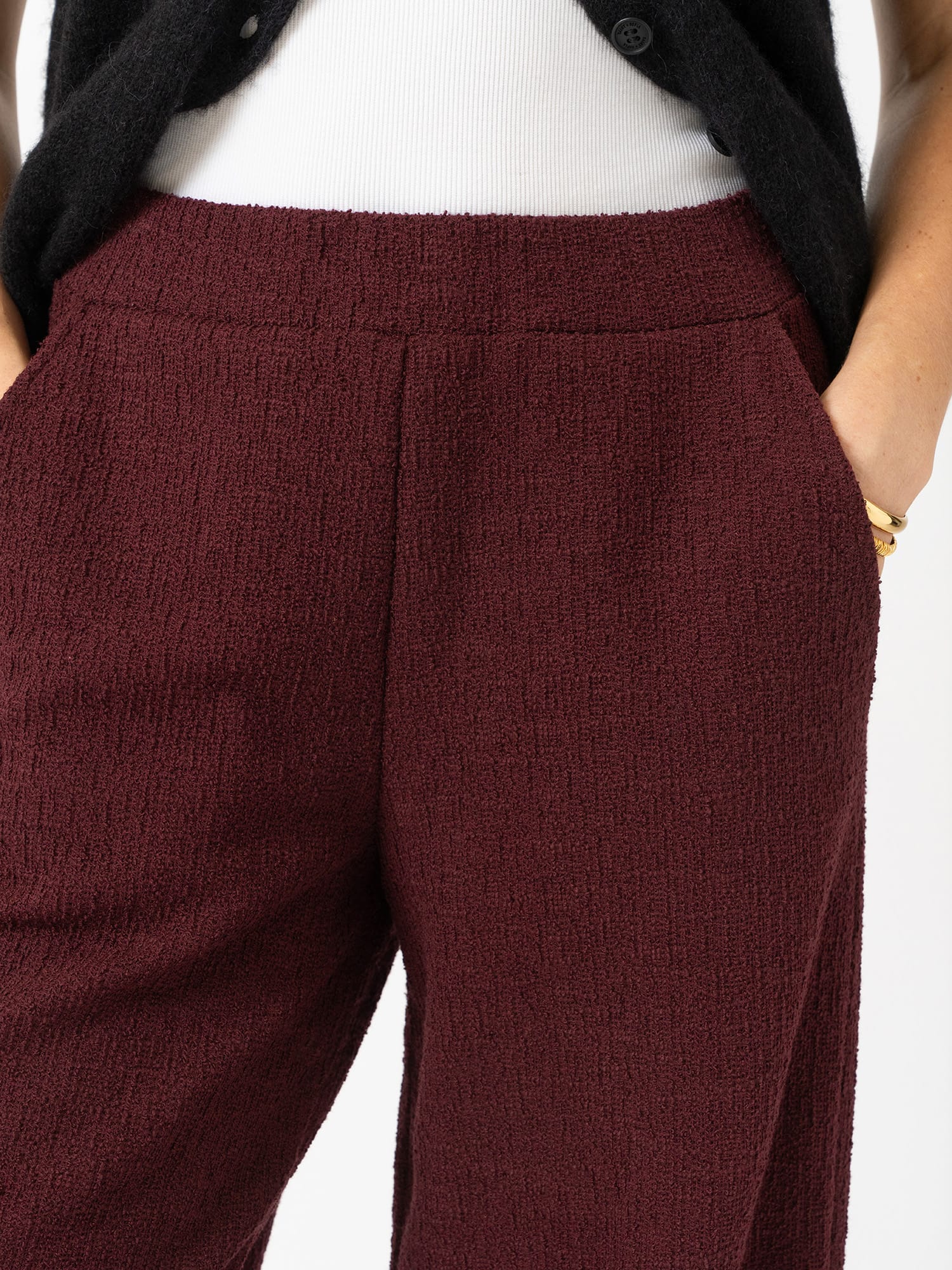 Keller Wide Leg Pant - Burgundy Boucle - Women's Trousers | Saint and Sofia® EU