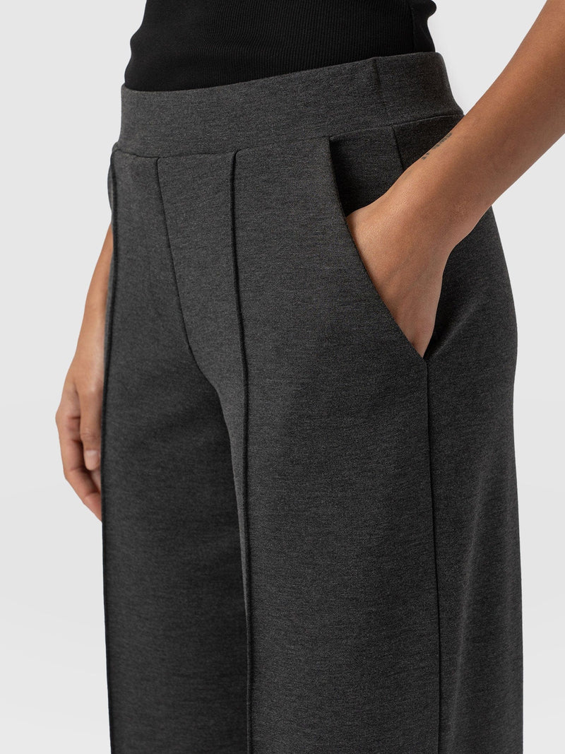 Keller Wide Leg Pant Charcoal - Women's Trousers | Saint + Sofia® EU