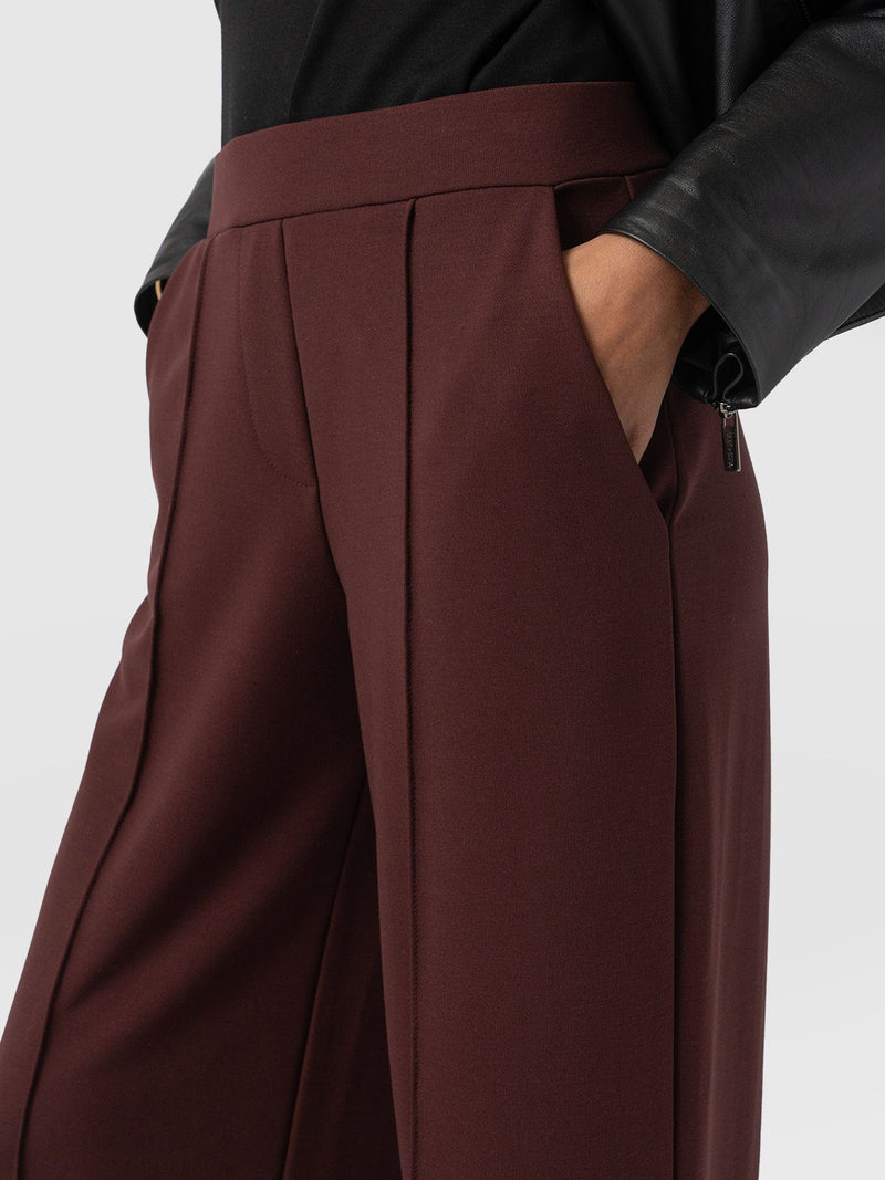 Keller Wide Leg Pant Maroon - Women's Trousers | Saint + Sofia® EU