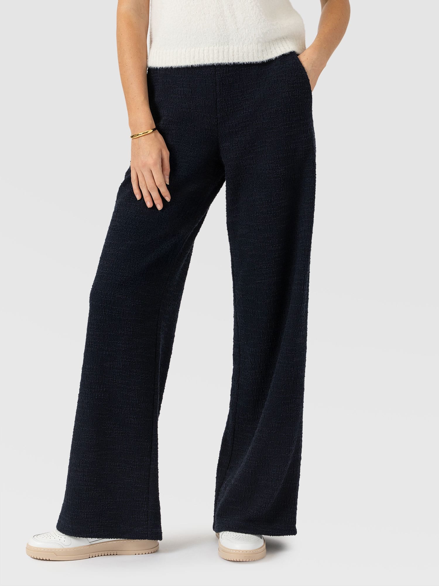 Keller Wide Leg Pant - Navy Boucle - Women's Trousers | Saint and Sofia® EU