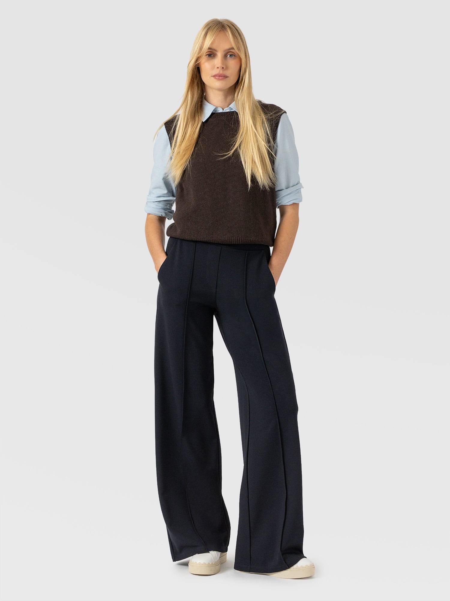 Keller Wide Leg Pant Navy - Women's Trousers | Saint and Sofia® EU