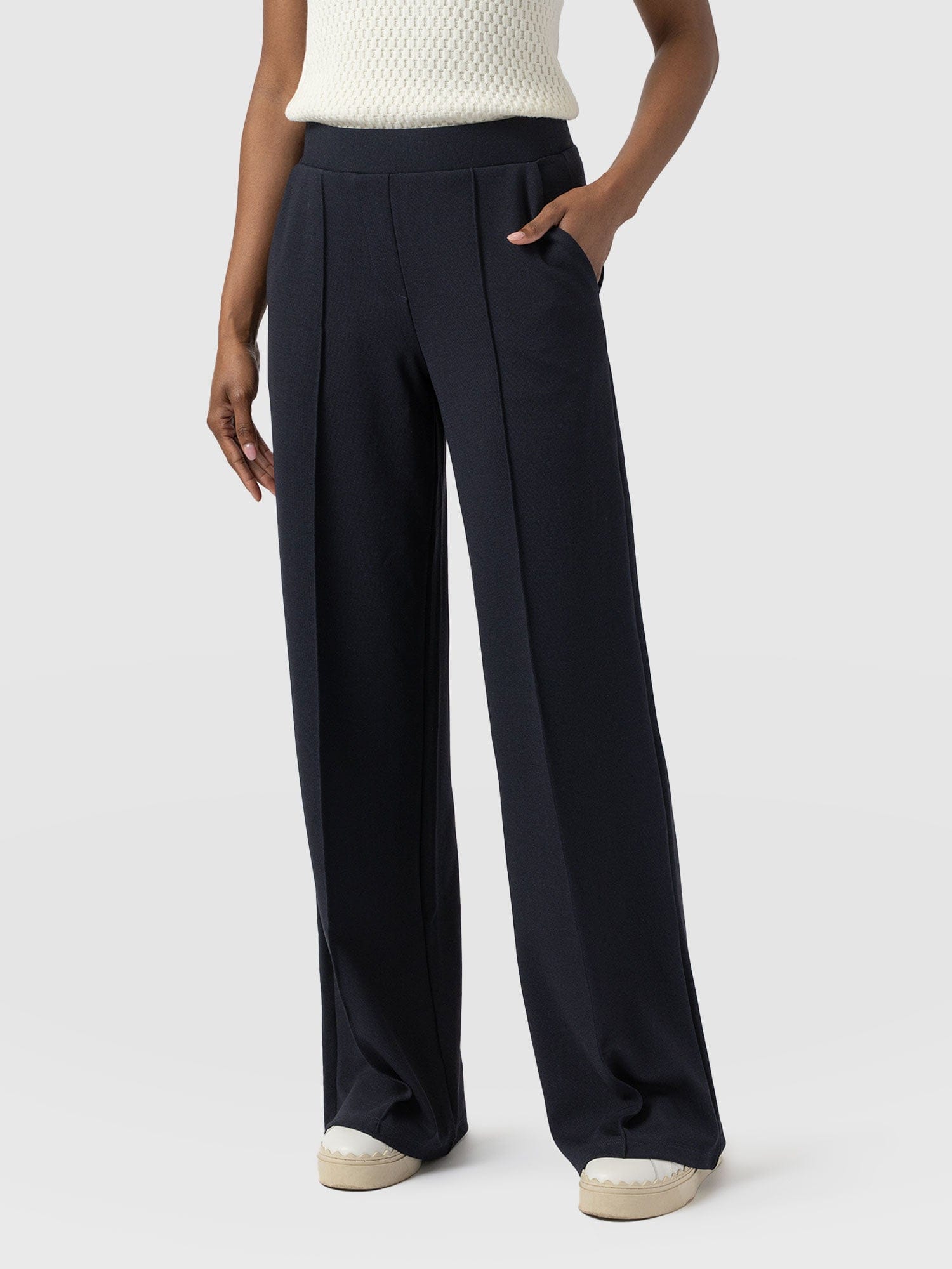 Keller Wide Leg Pant Navy - Women's Trousers | Saint + Sofia® EU
