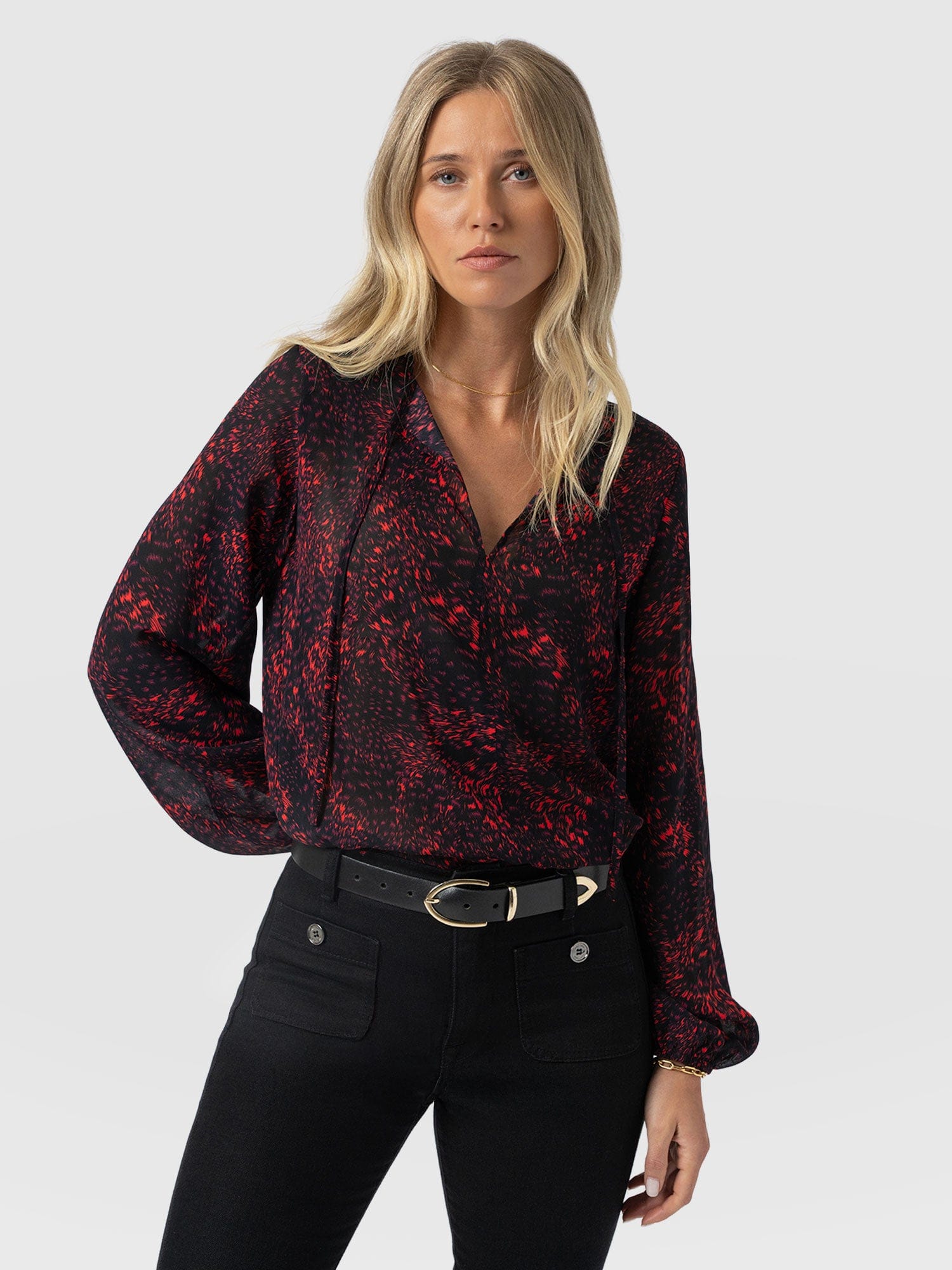 Kristen Blouse - Red Fade Spot - Women's Blouses | Saint + Sofia® EU