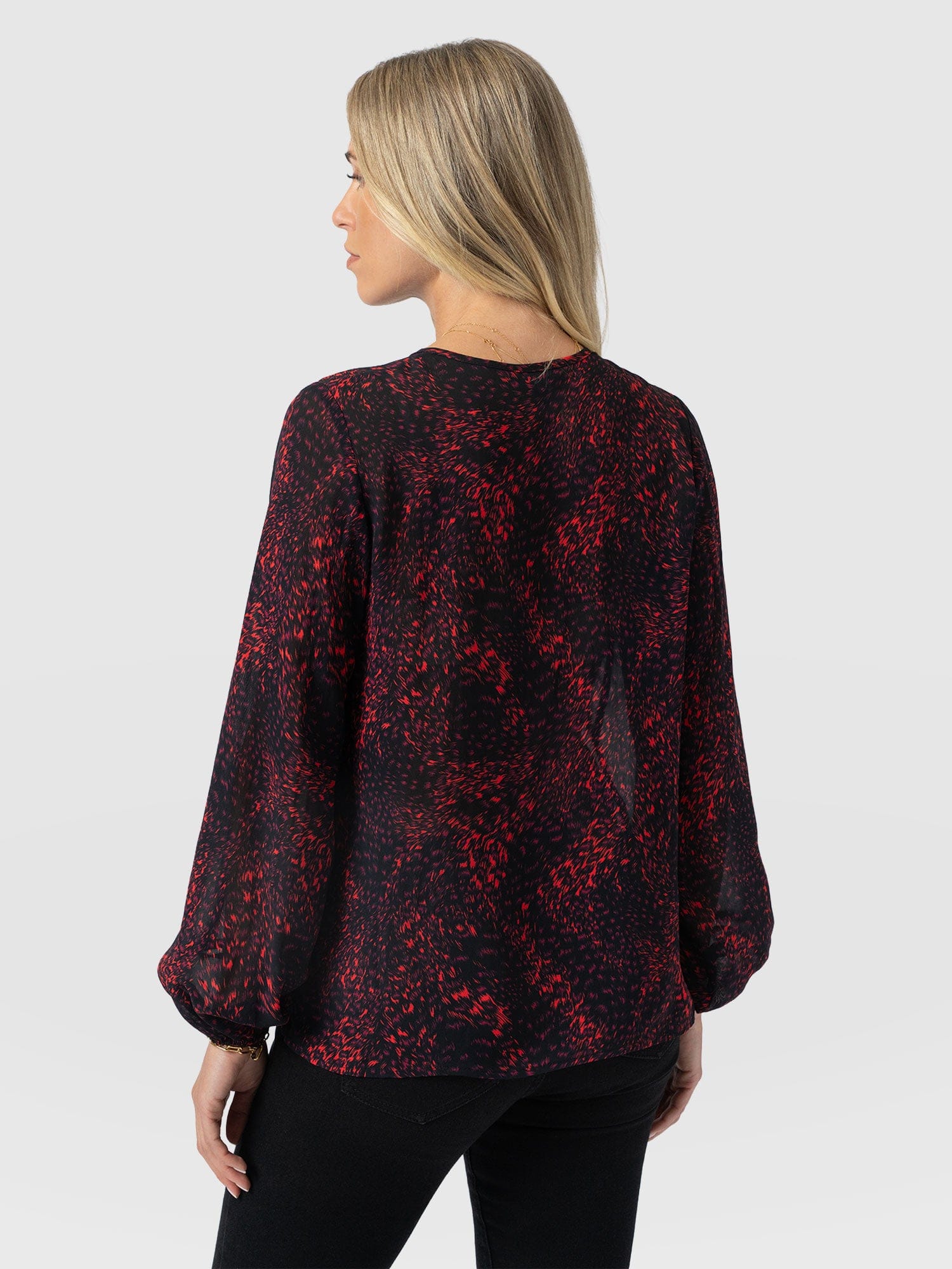 Kristen Blouse - Red Fade Spot - Women's Blouses | Saint + Sofia® EU