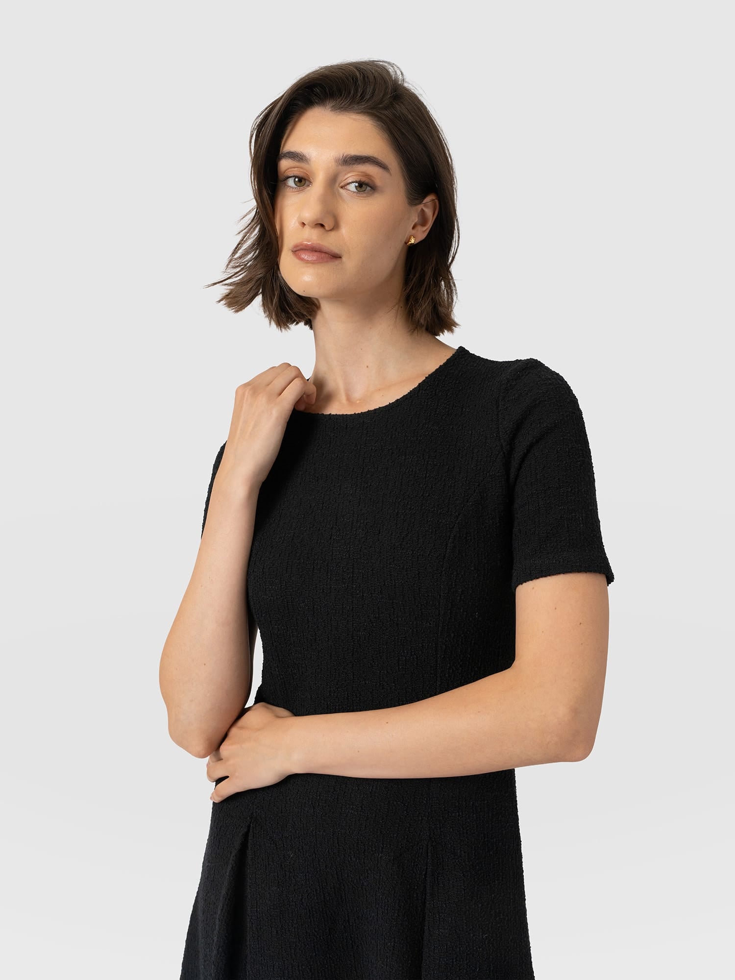 Lana Pleated Short Sleeve Dress - Black Boucle - Women's Dresses | Saint and Sofia® EU