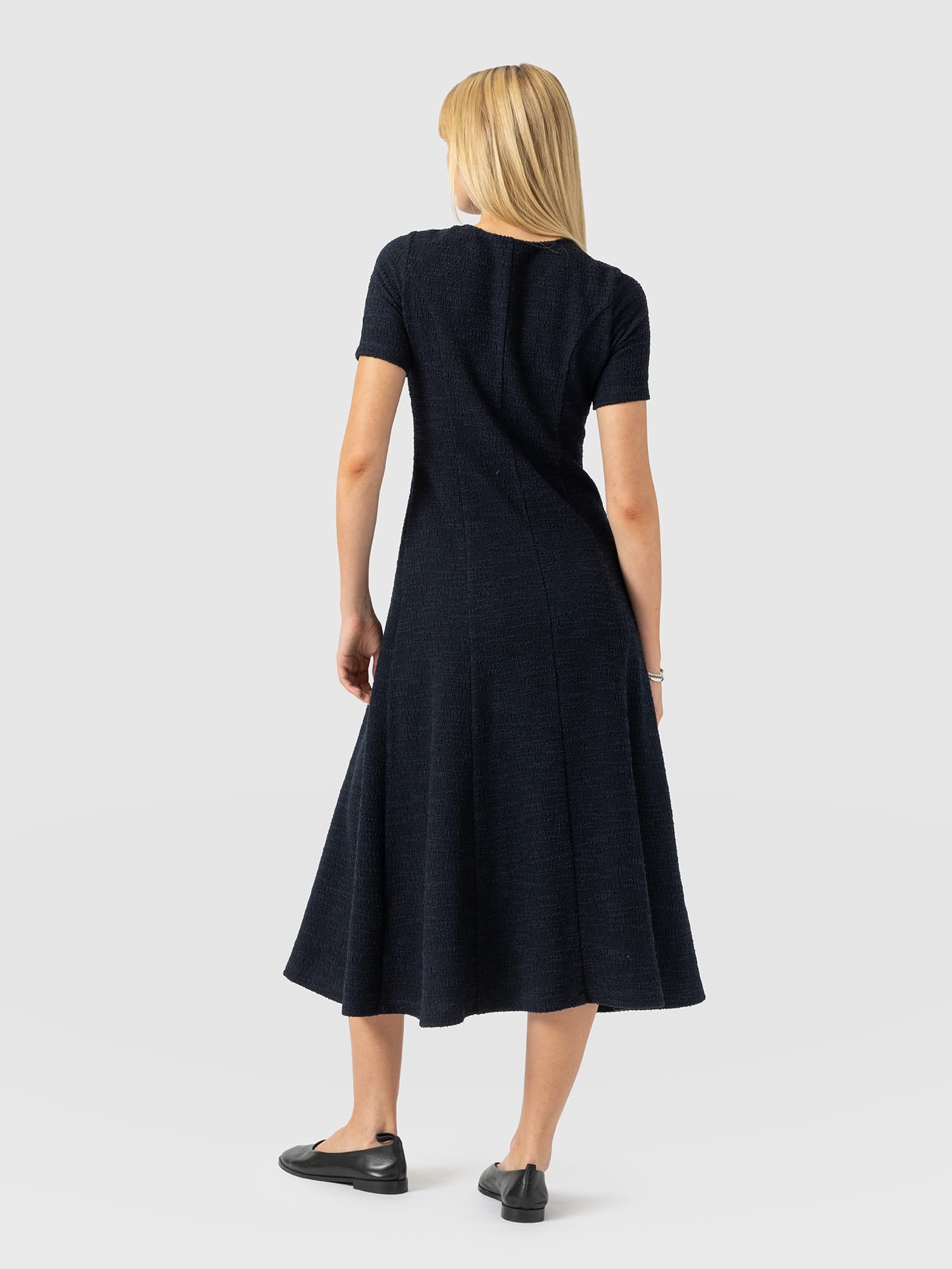 Lana Pleated Short Sleeve Dress - Navy Boucle - Women's Dresses | Saint and Sofia® EU