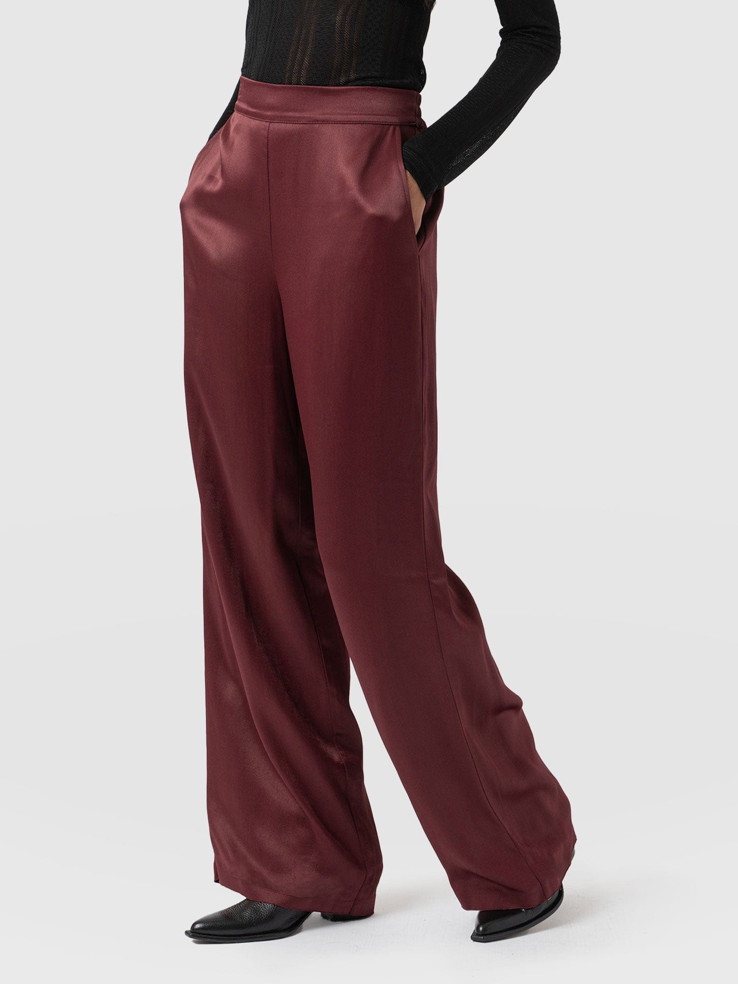 Langley Wide Leg Pant Maroon - Women's Trousers | Saint + Sofia® EU