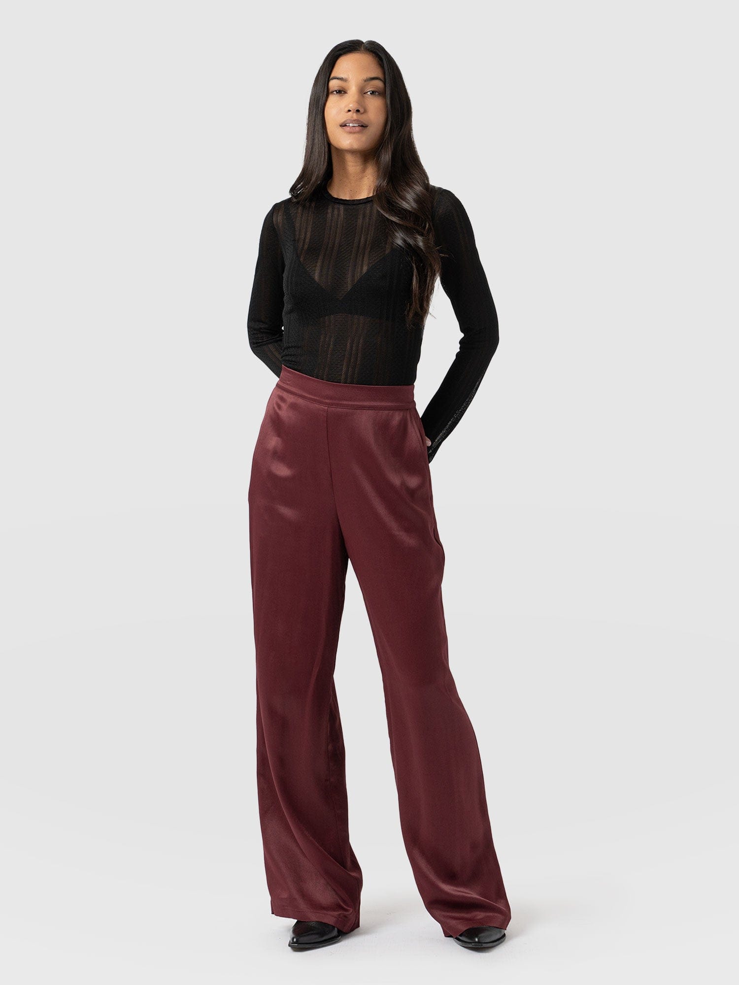 Langley Wide Leg Pant Maroon - Women's Trousers | Saint + Sofia® EU