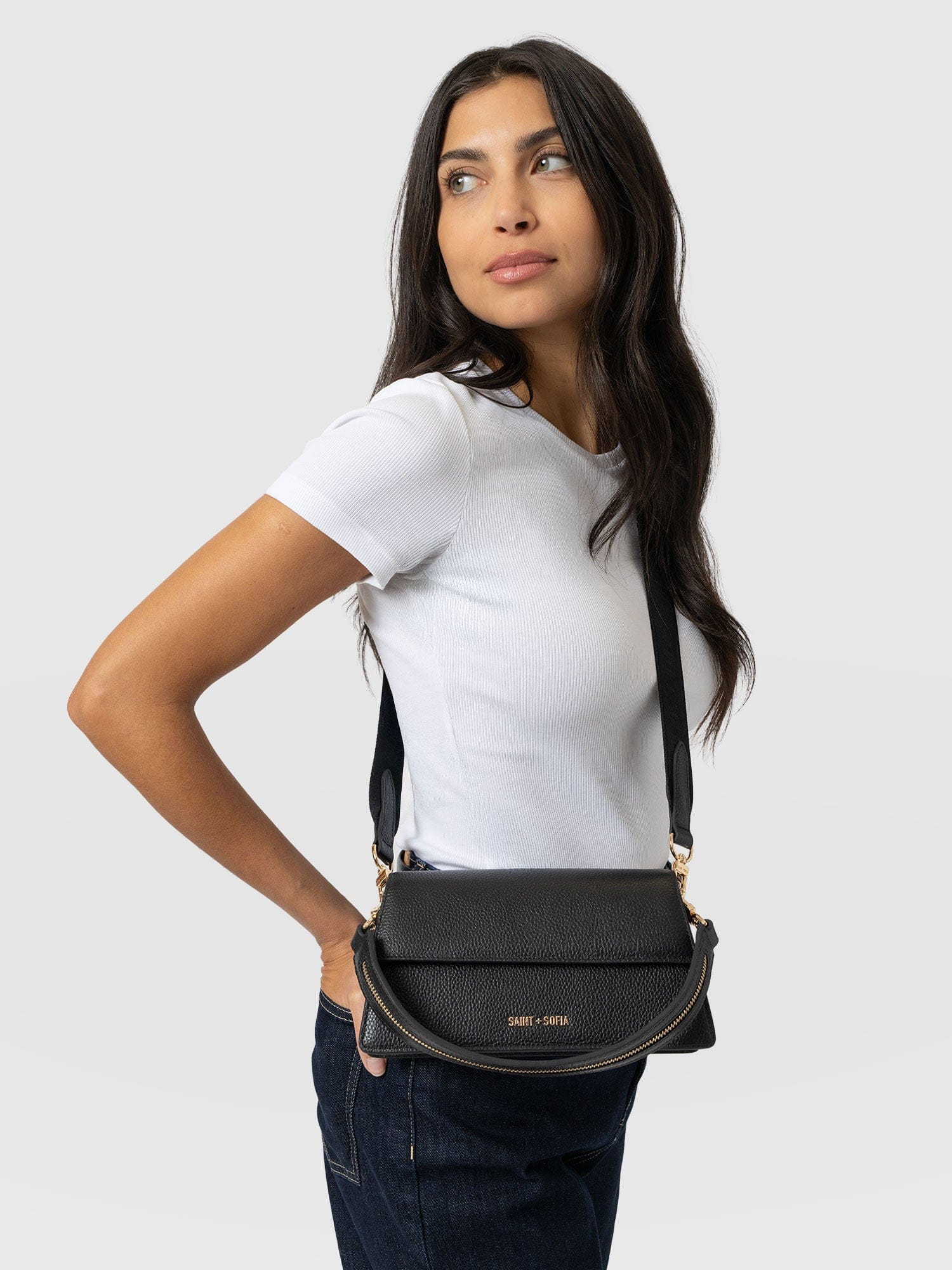 Lennox Half Flap Bag - Black - Women's Handbags | Saint + Sofia® EU