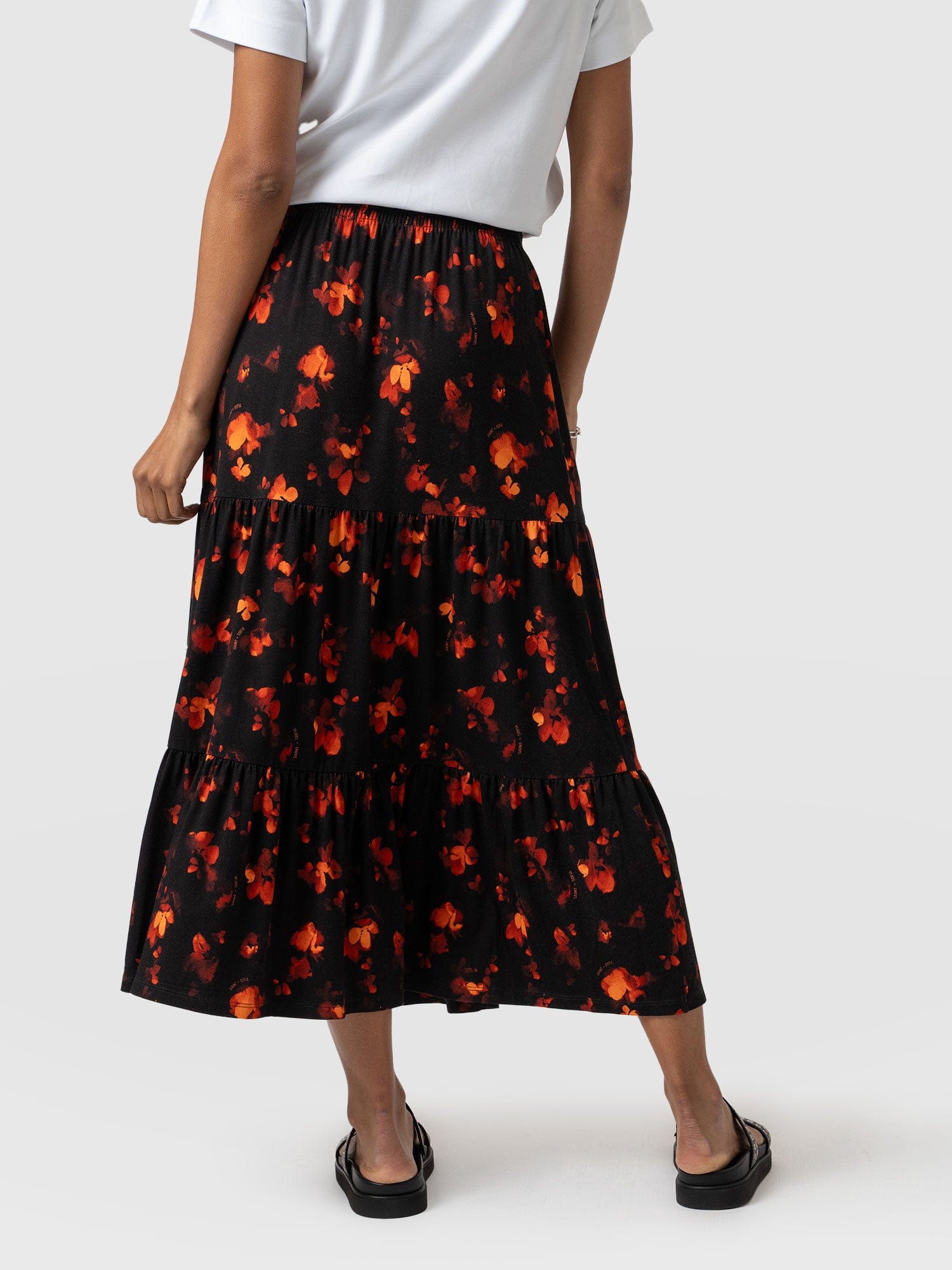Lexi High Low Skirt Black Confetti Petal  - Women's Skirts | Saint + Sofia® EU