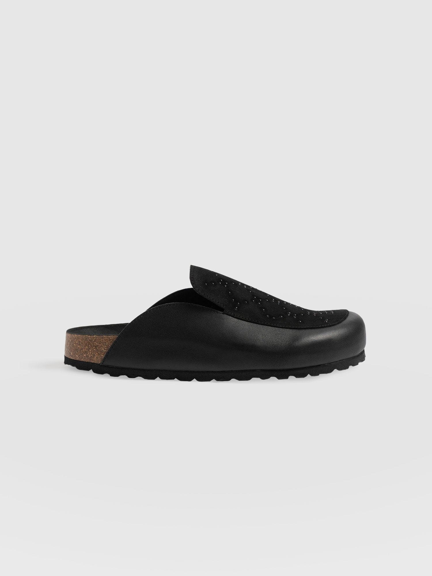 Lottie Studded Clogs Black - Women's Shoes | Saint + Sofia® EU