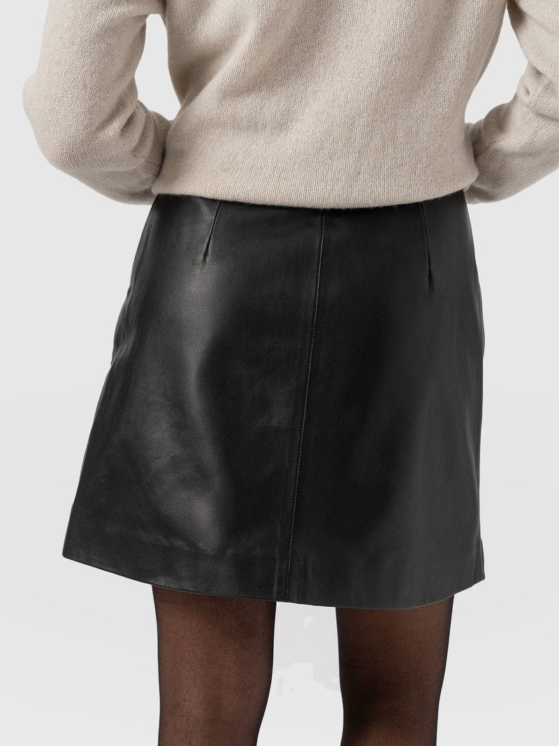 Luther Leather Mini Skirt Black  - Women's Skirts | Saint + Sofia® EU