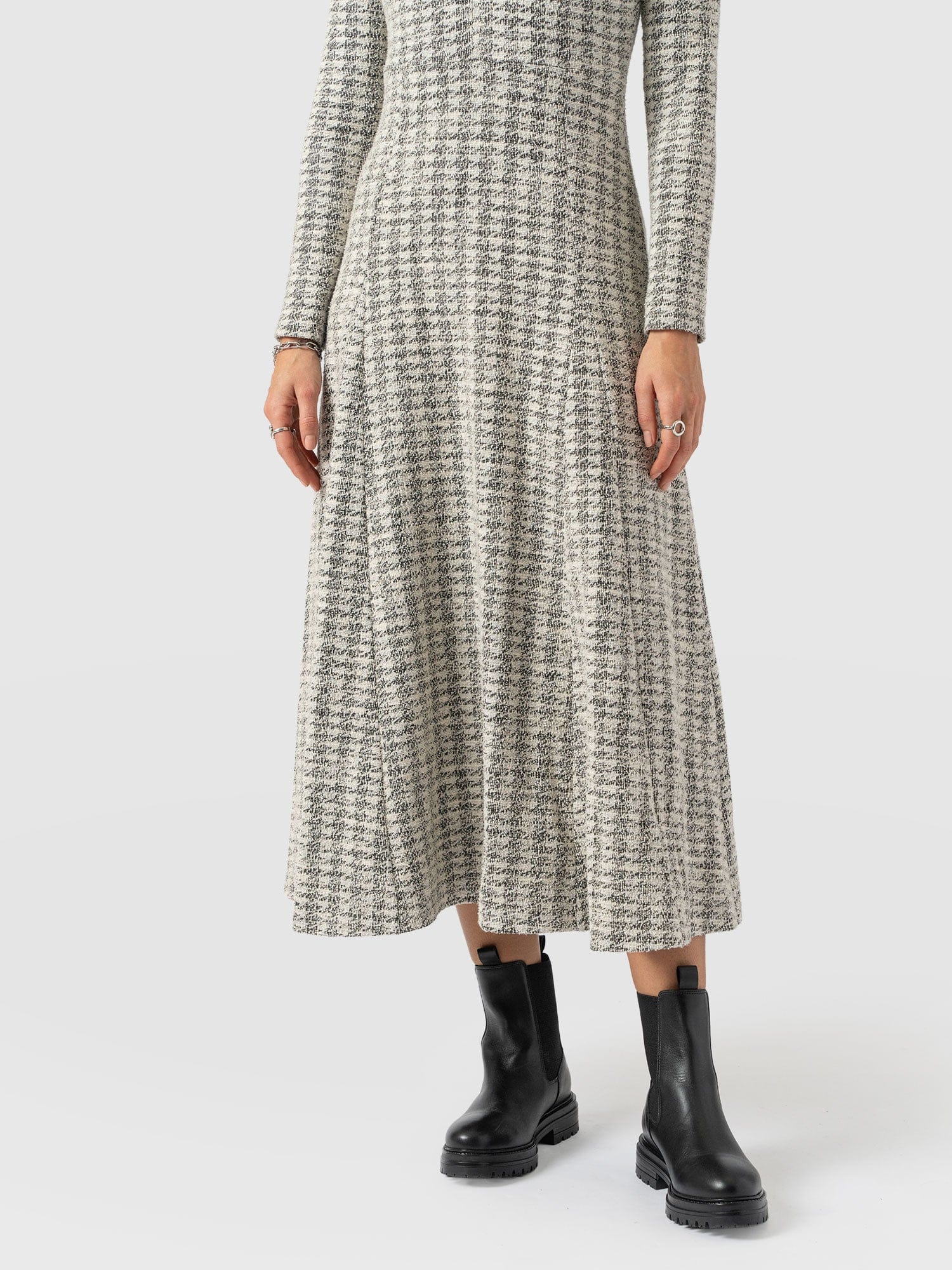 Macie Zip Up Dress - Cream Boucle - Women's Dresses | Saint + Sofia® EU