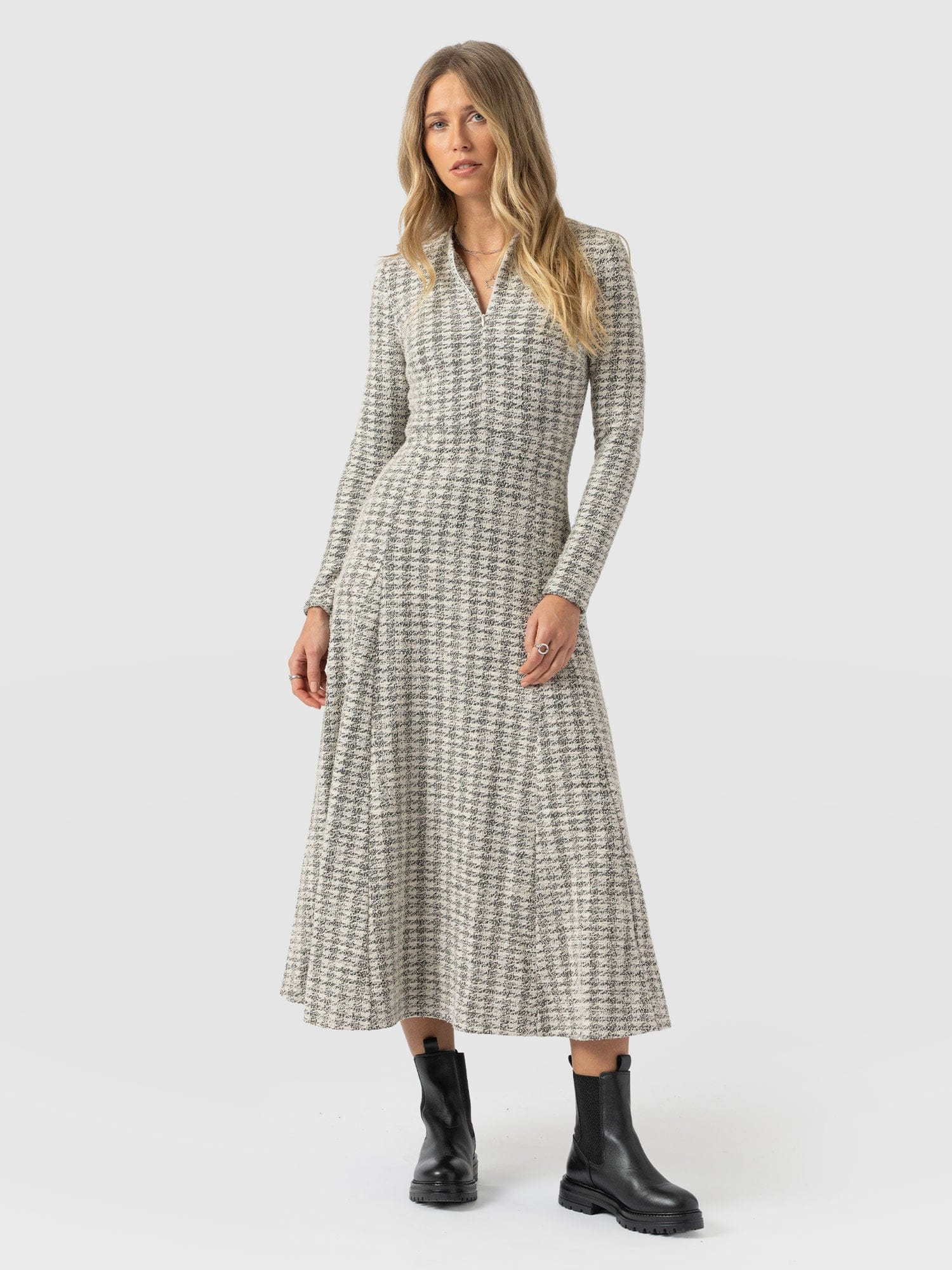 Macie Zip Up Dress - Cream Boucle - Women's Dresses | Saint + Sofia® EU