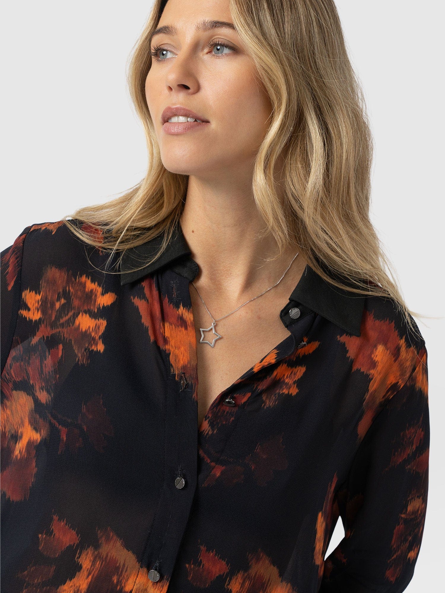 Madison Shirt - Autumn Floral - Women's Blouses | Saint + Sofia® EU