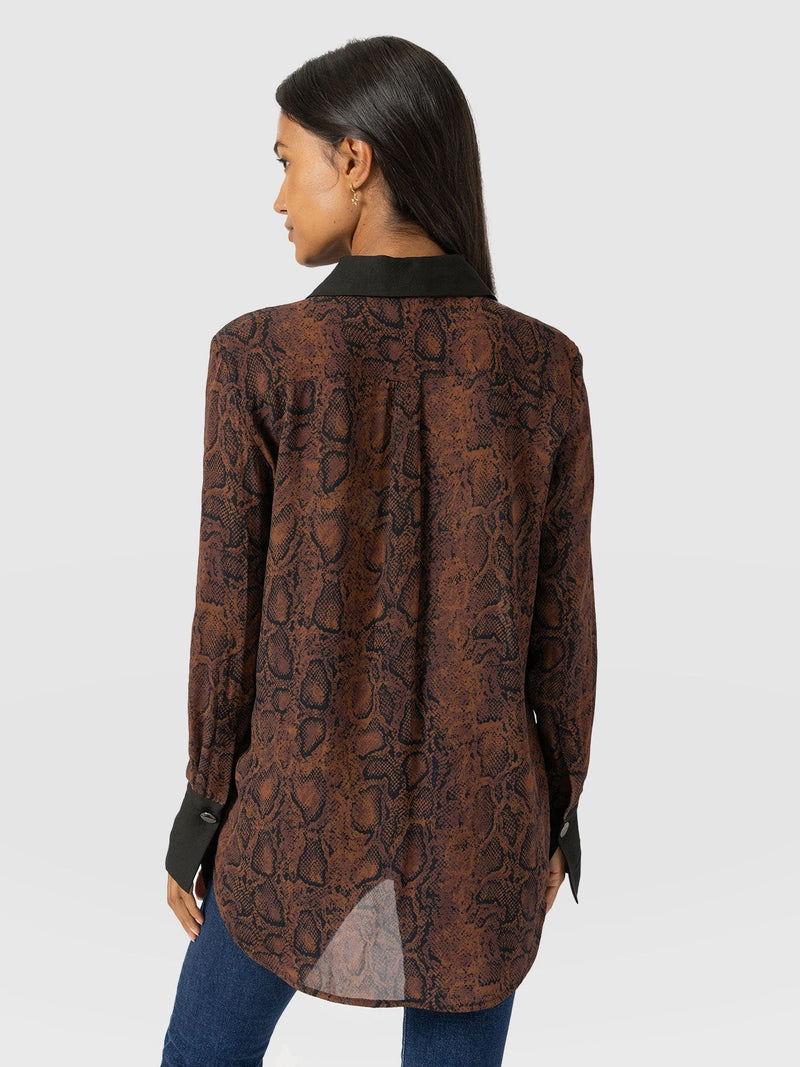 Madison Shirt Brown Snake - Women's Shirts | Saint + Sofia® EU