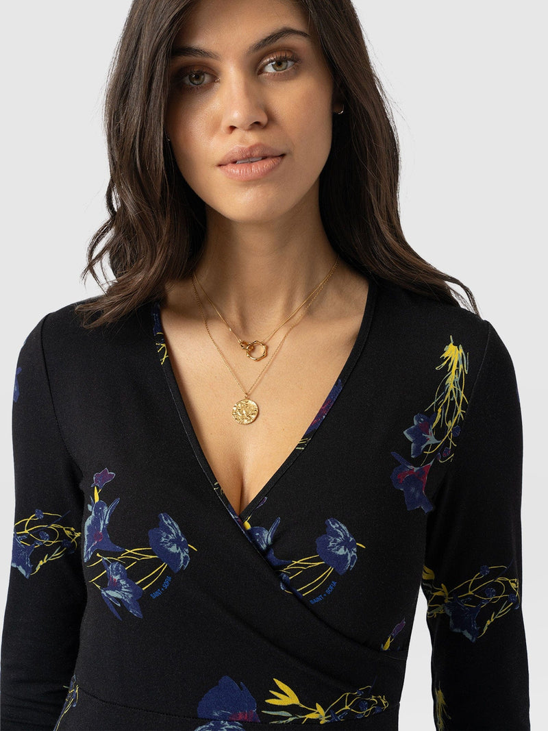 Maggie Wrap Dress Blue Lily Gardens - Women's Dresses | Saint + Sofia® EU