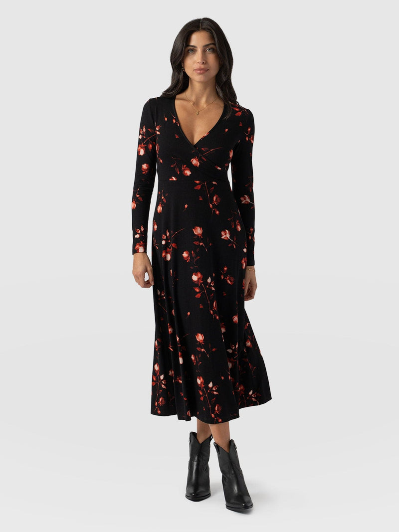 Maggie Wrap Midi Dress Dark Roses - Women's Dresses | Saint + Sofia® EU