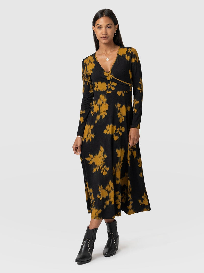 Maggie Wrap Midi Dress Yellow Fade Floral - Women's Dresses | Saint + Sofia® EU