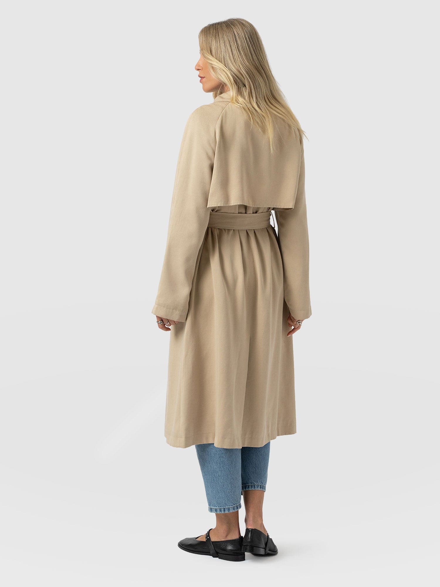 Marion Double Breasted Trench Beige - Women's Overcoats | Saint + Sofia® EU