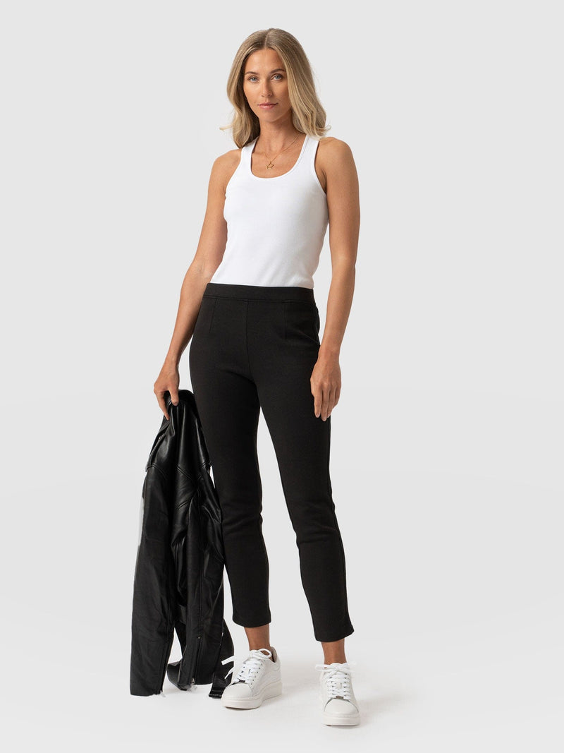 Marlow Tapered Pant Black - Women's Trousers | Saint + Sofia® EU