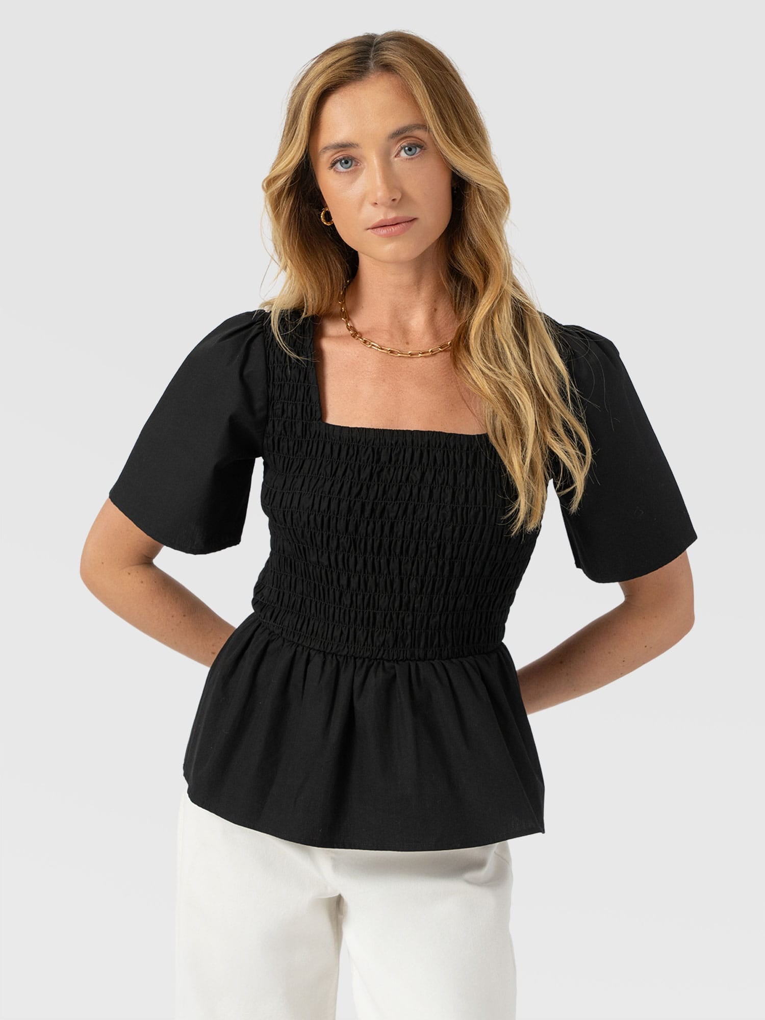Maya Shirring Peplum Top - Black - Women's T-shirts | Saint + Sofia® EU