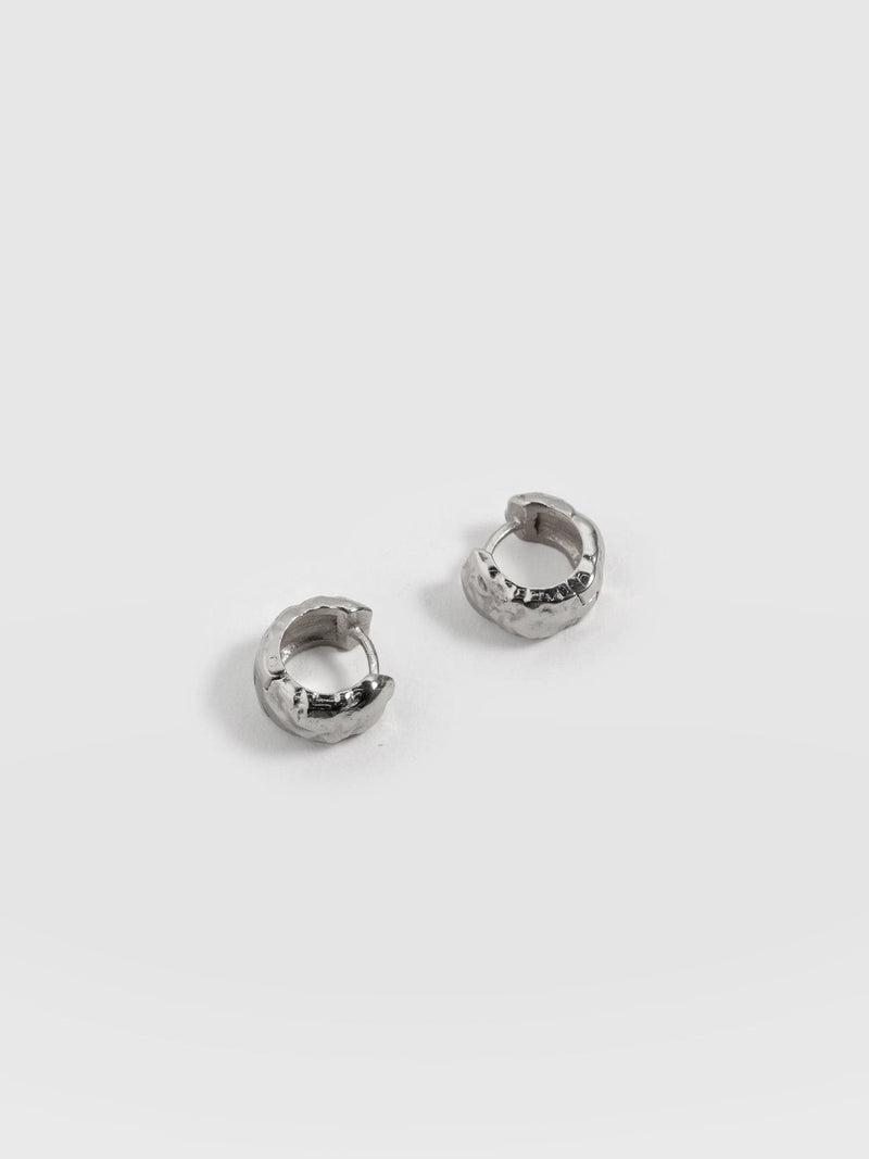 Molten Huggie Earrings Silver - Women's Jewellery | Saint + Sofia® EU