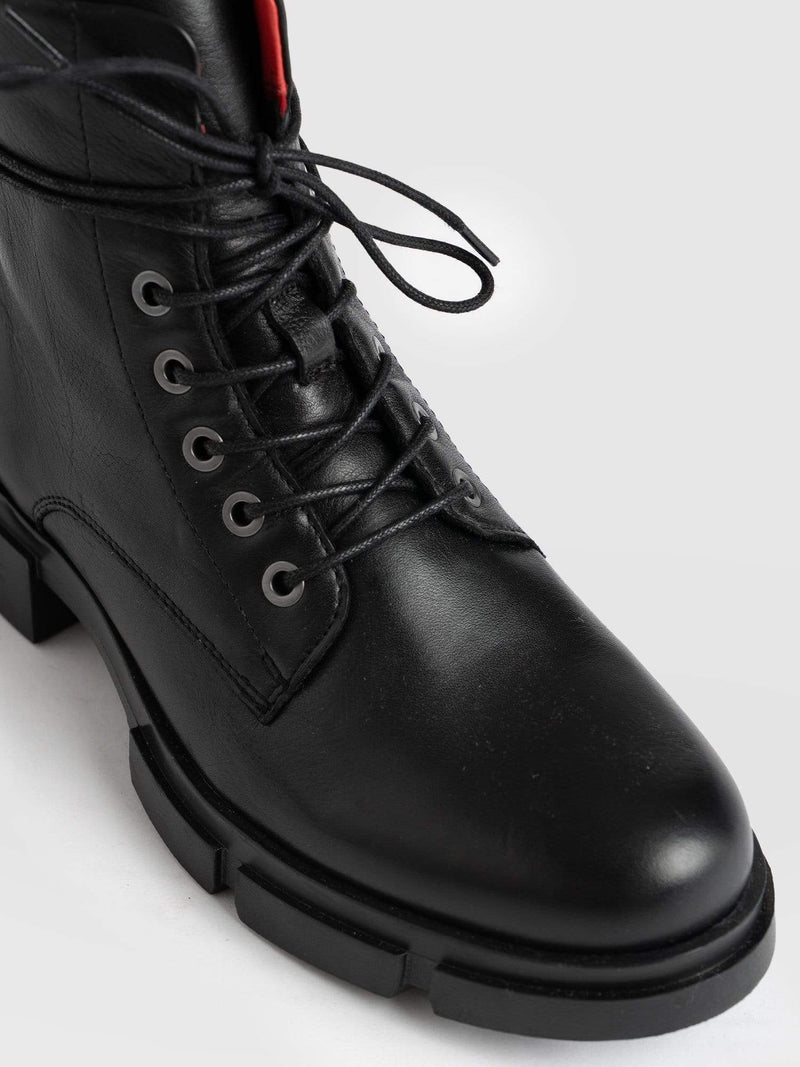 Noho Boot Black - Women's Leather Boots | Saint + Sofia® EU