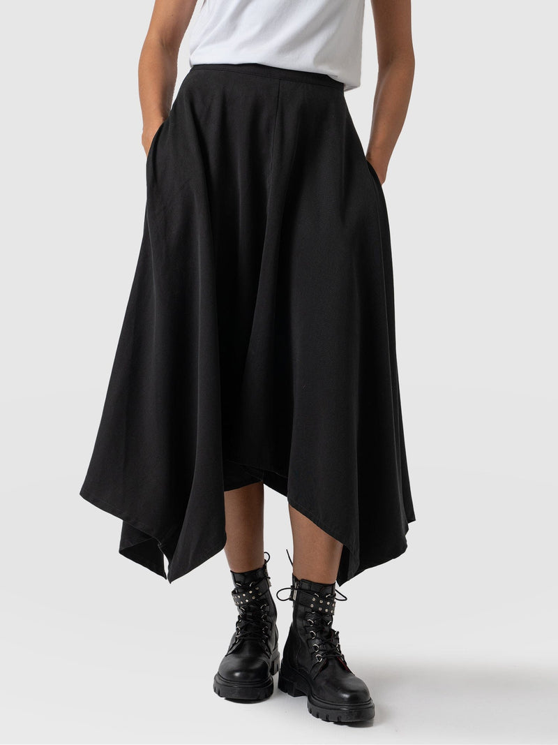 Noho Skirt Black - Women's Skirts | Saint + Sofia® EU